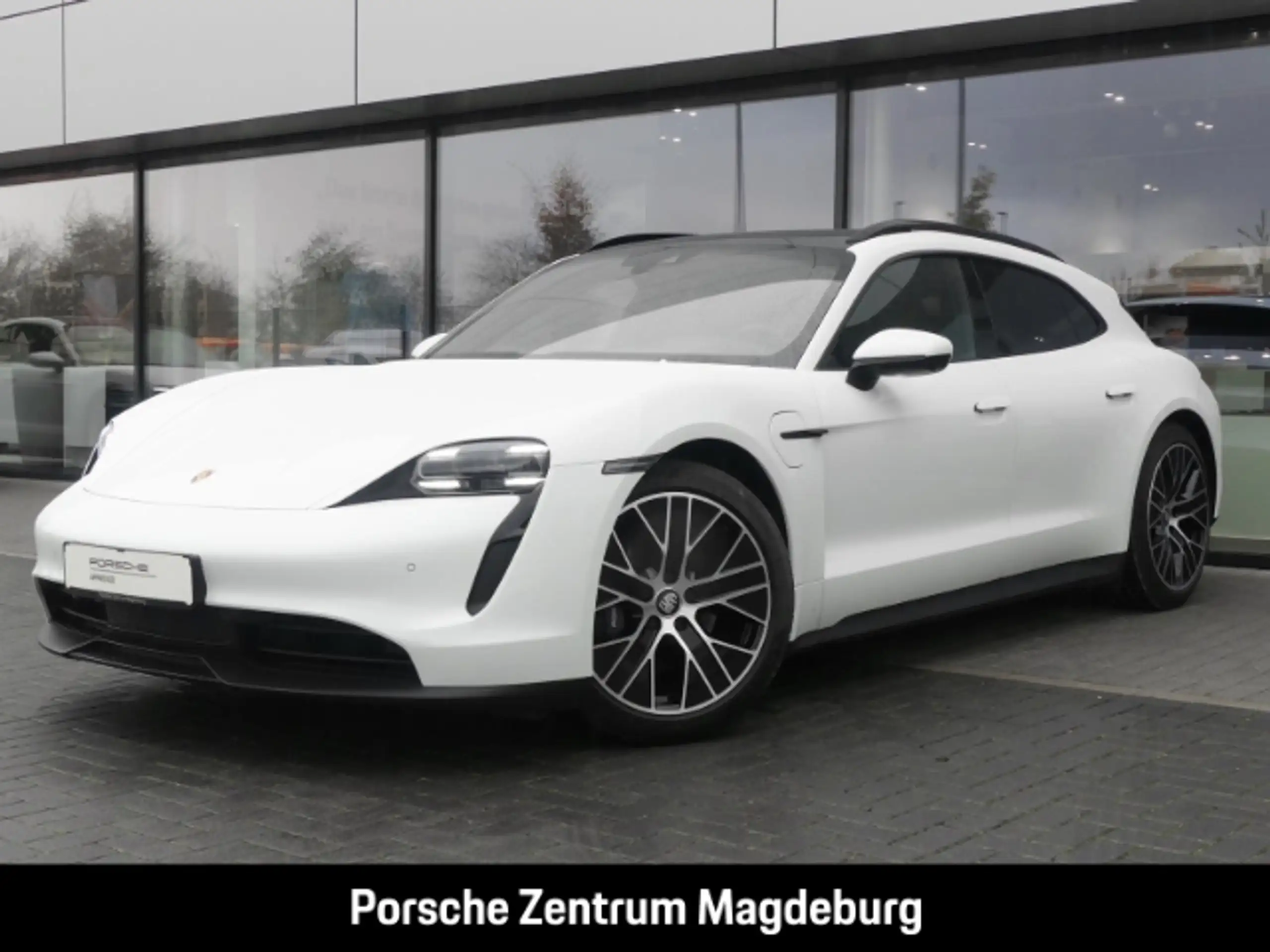 Porsche Taycan 2023