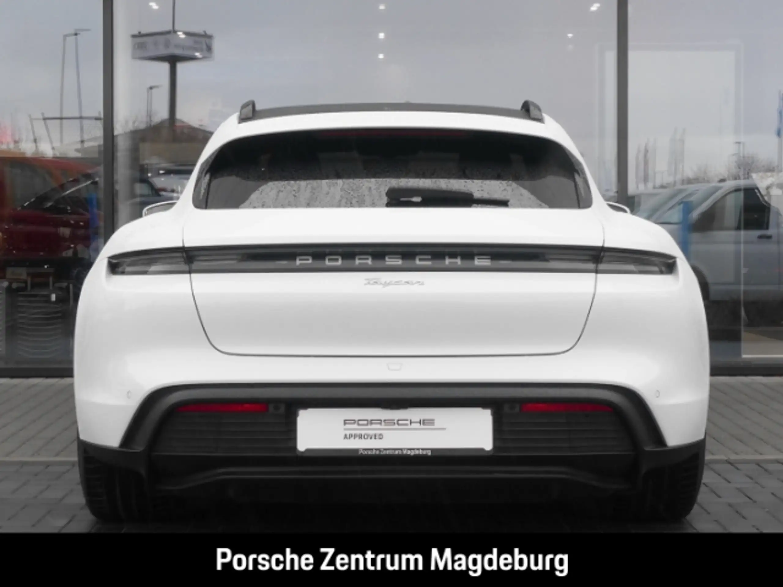 Porsche - Taycan