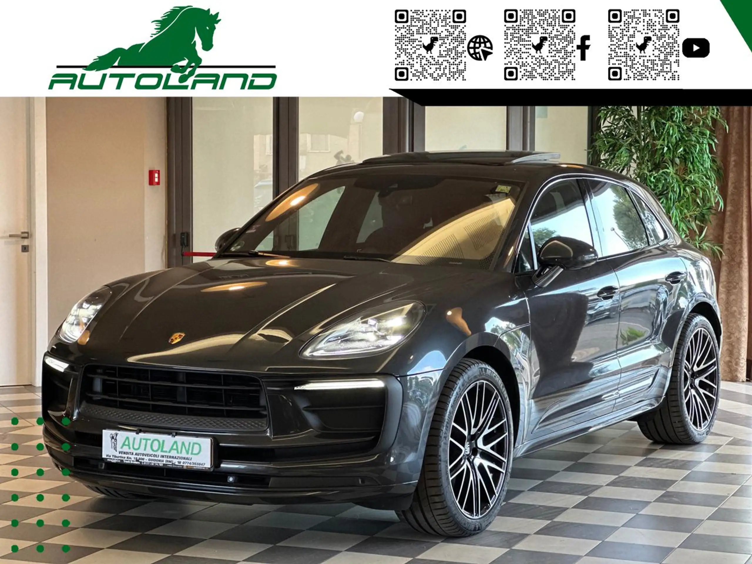 Porsche - Macan