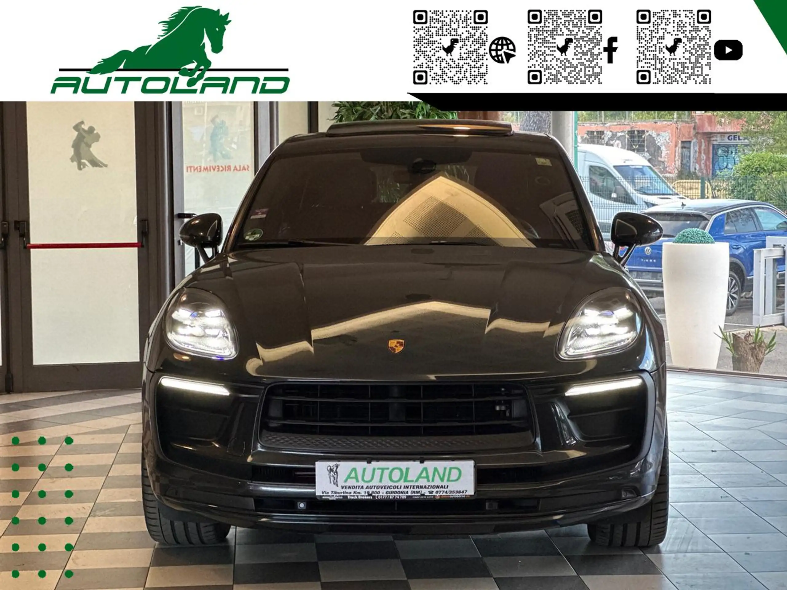 Porsche - Macan