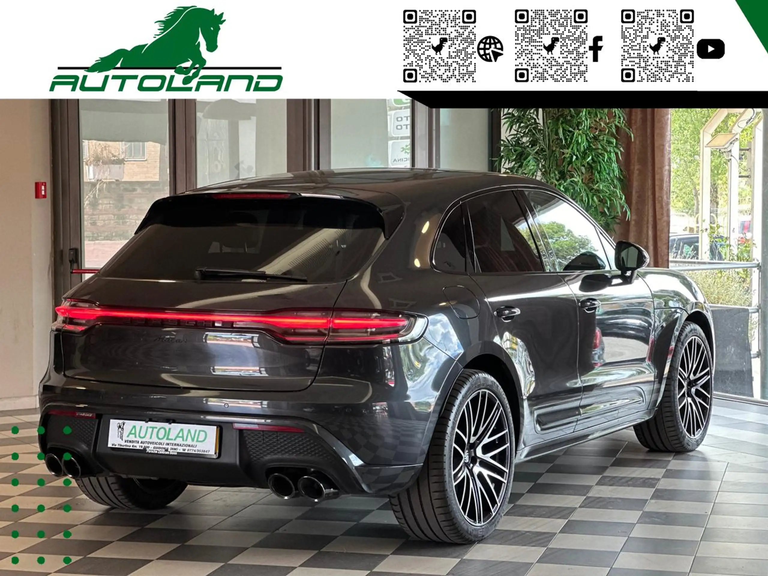 Porsche - Macan