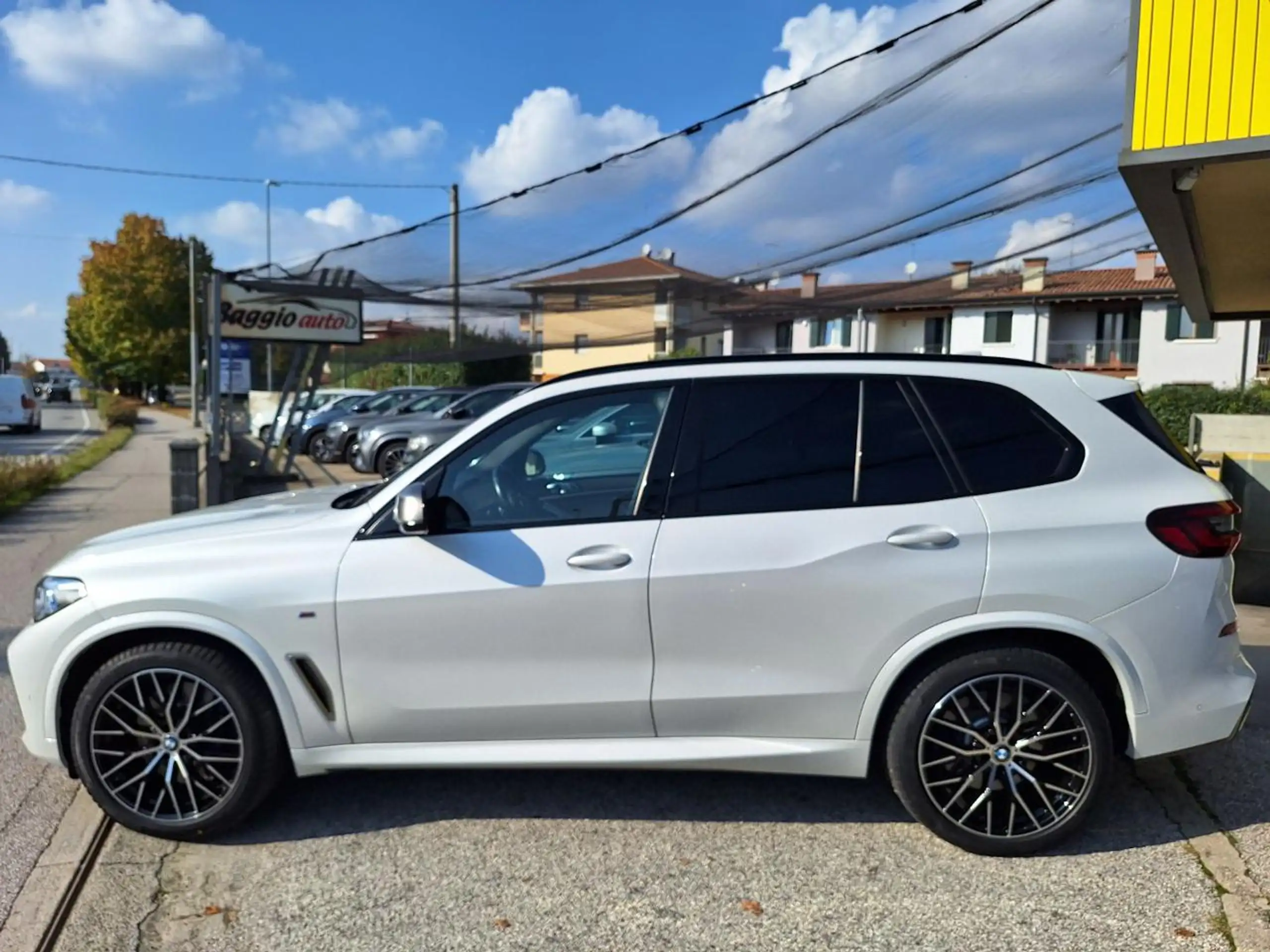 BMW - X5 M