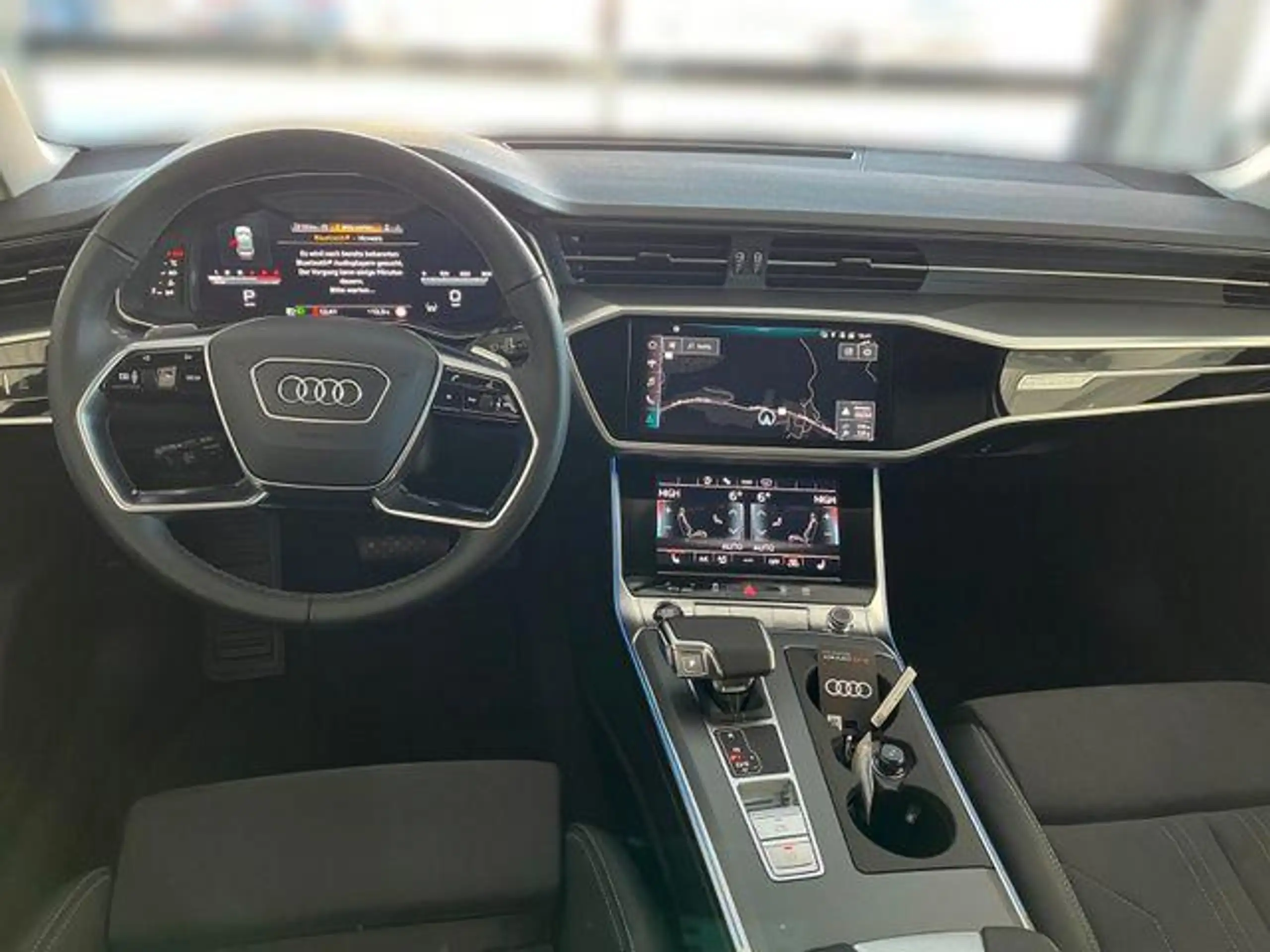 Audi - A6