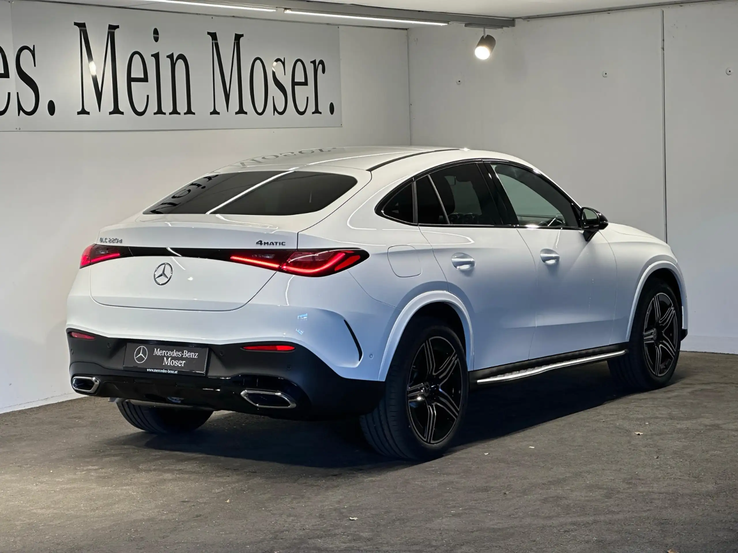 Mercedes-Benz - GLC 220