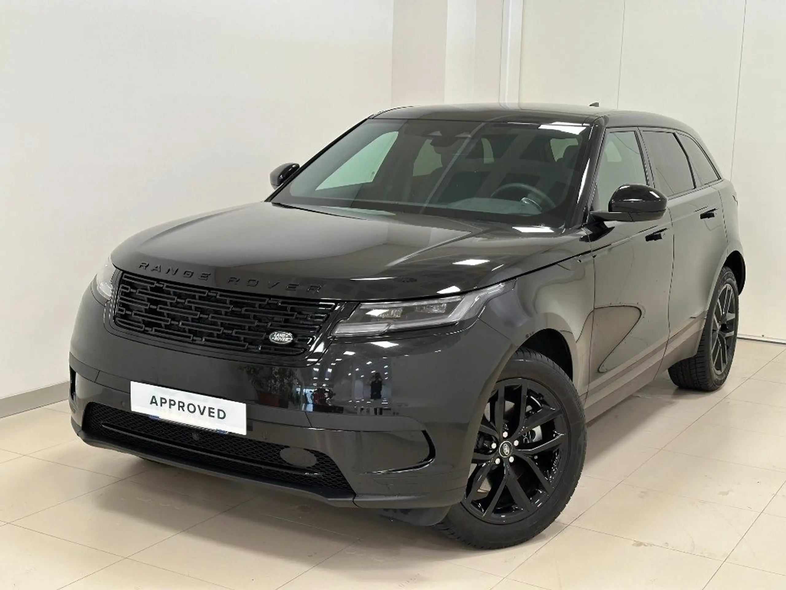 Land Rover - Range Rover Velar