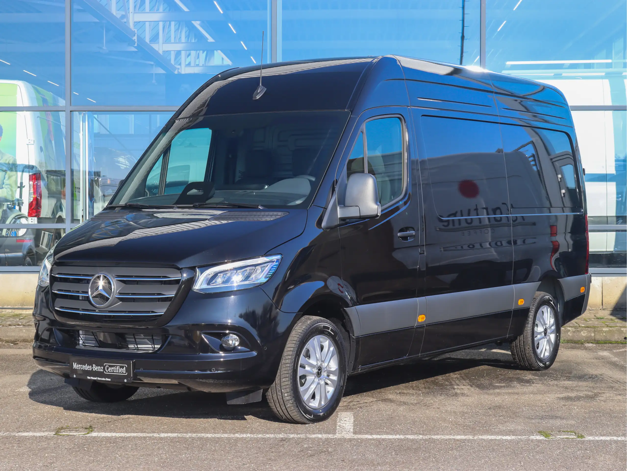 Mercedes-Benz - Sprinter