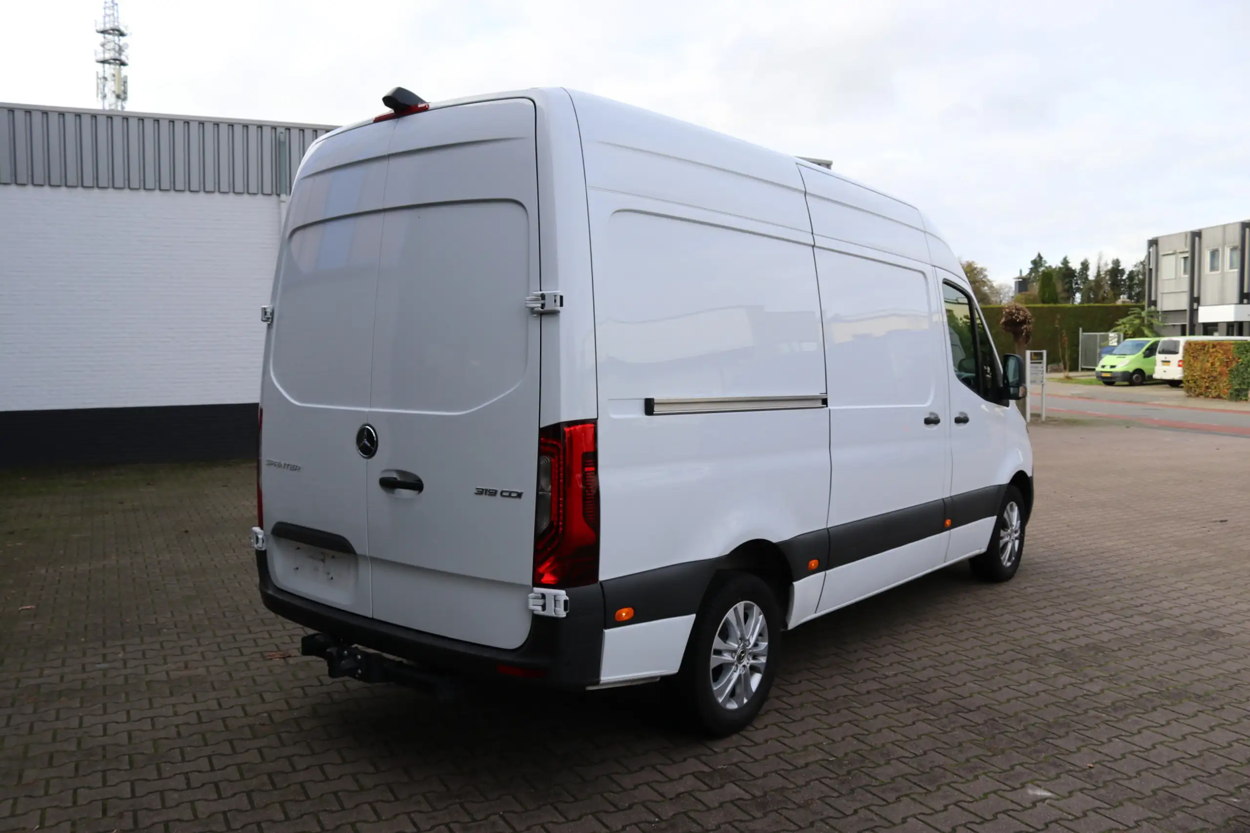 Mercedes-Benz - Sprinter