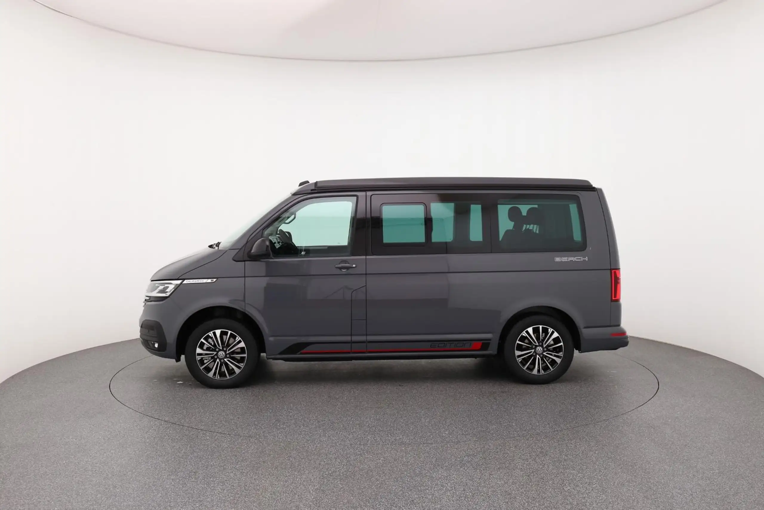 Volkswagen - T6.1 California