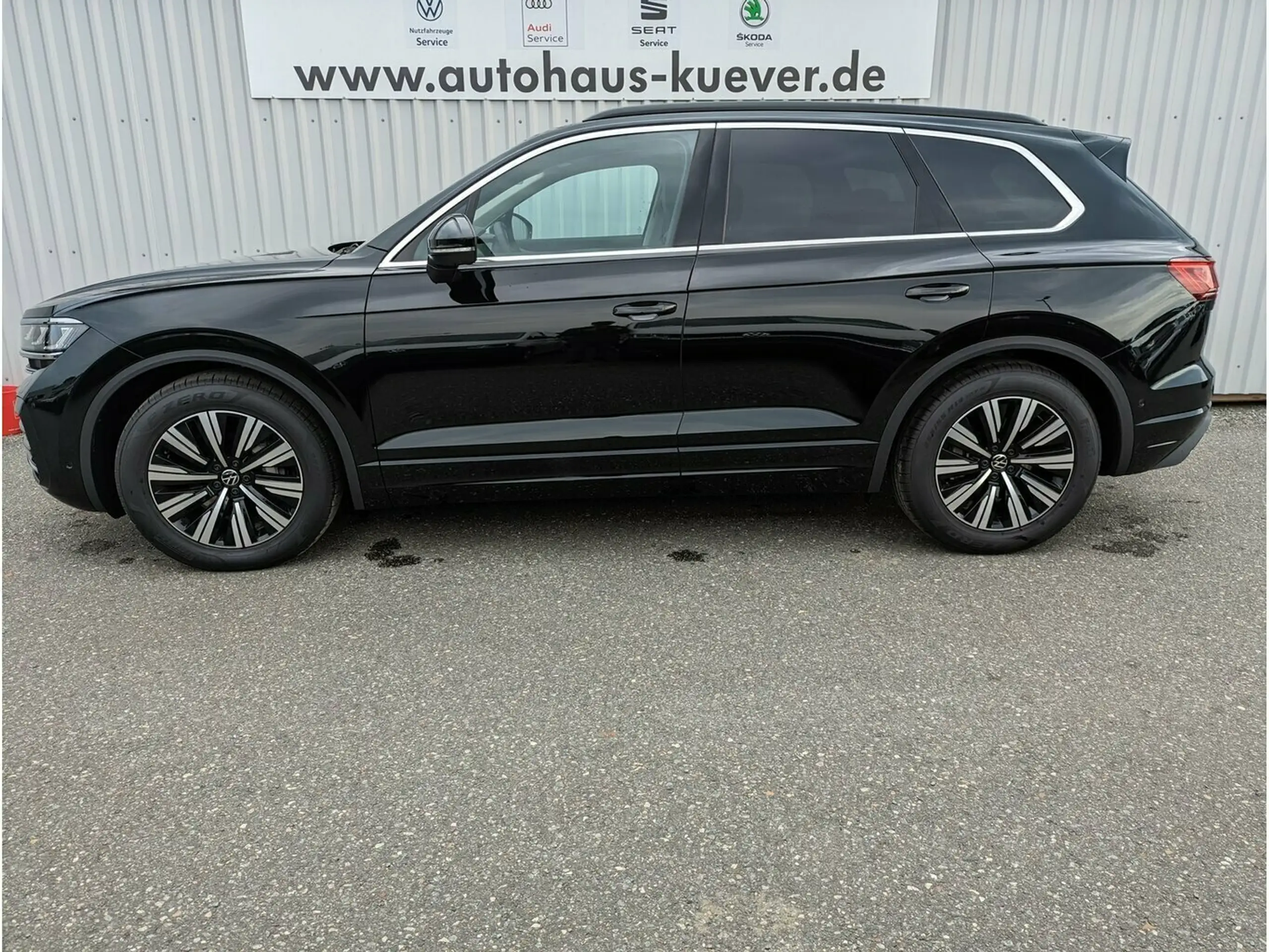 Volkswagen - Touareg