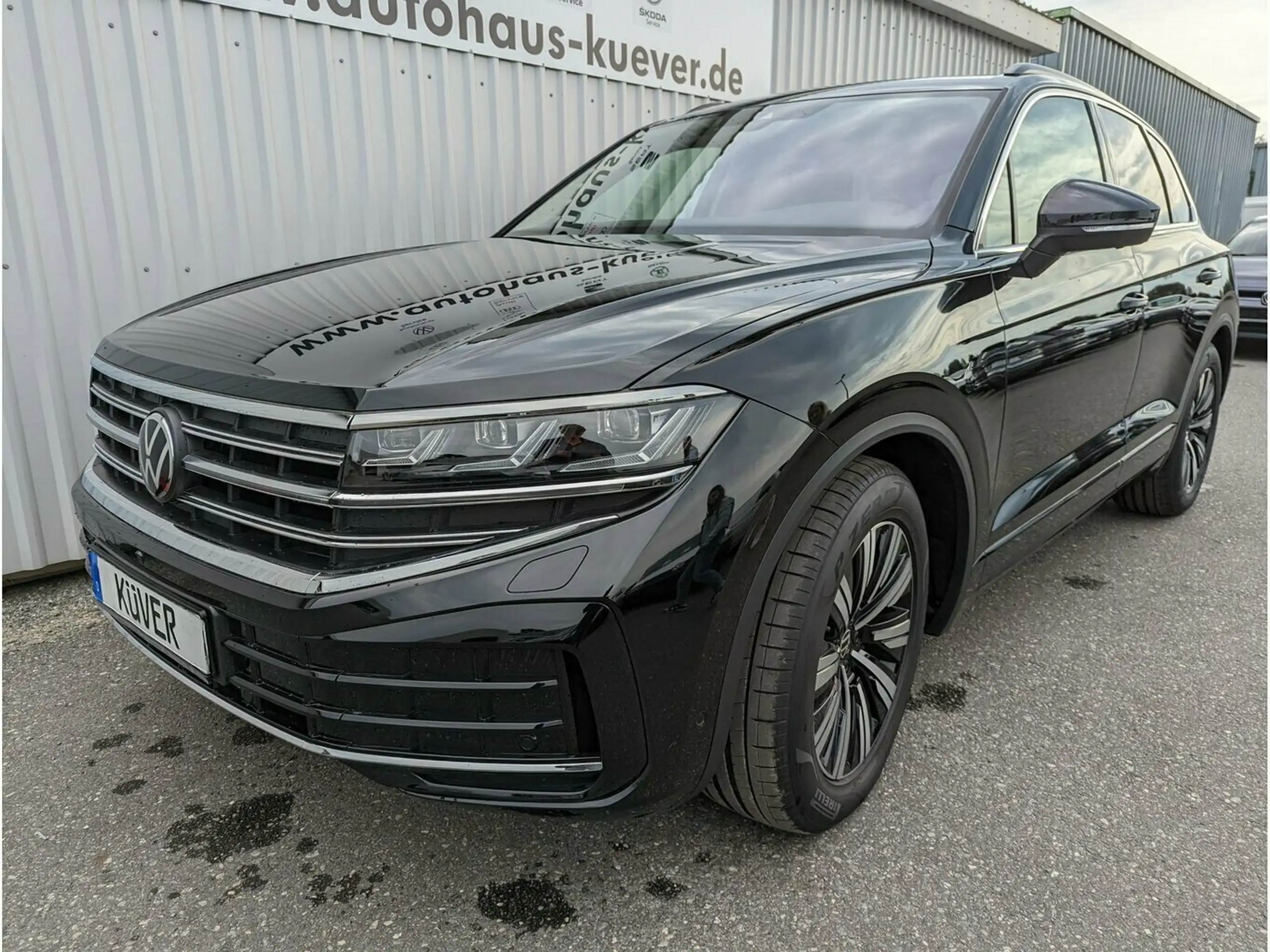 Volkswagen - Touareg