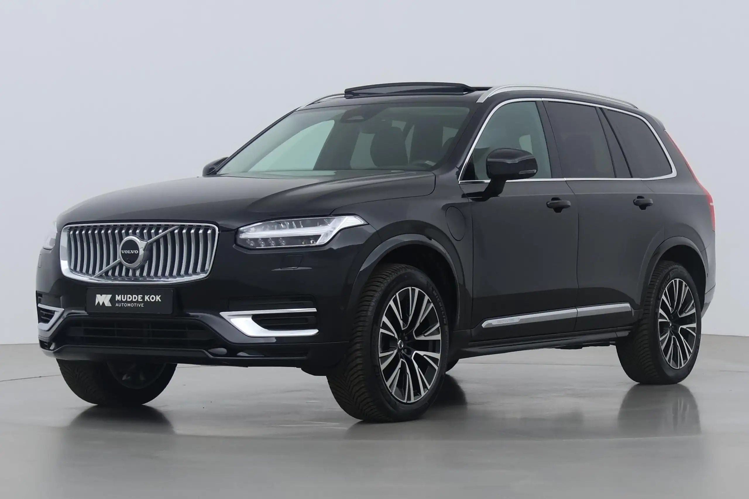 Volvo - XC90