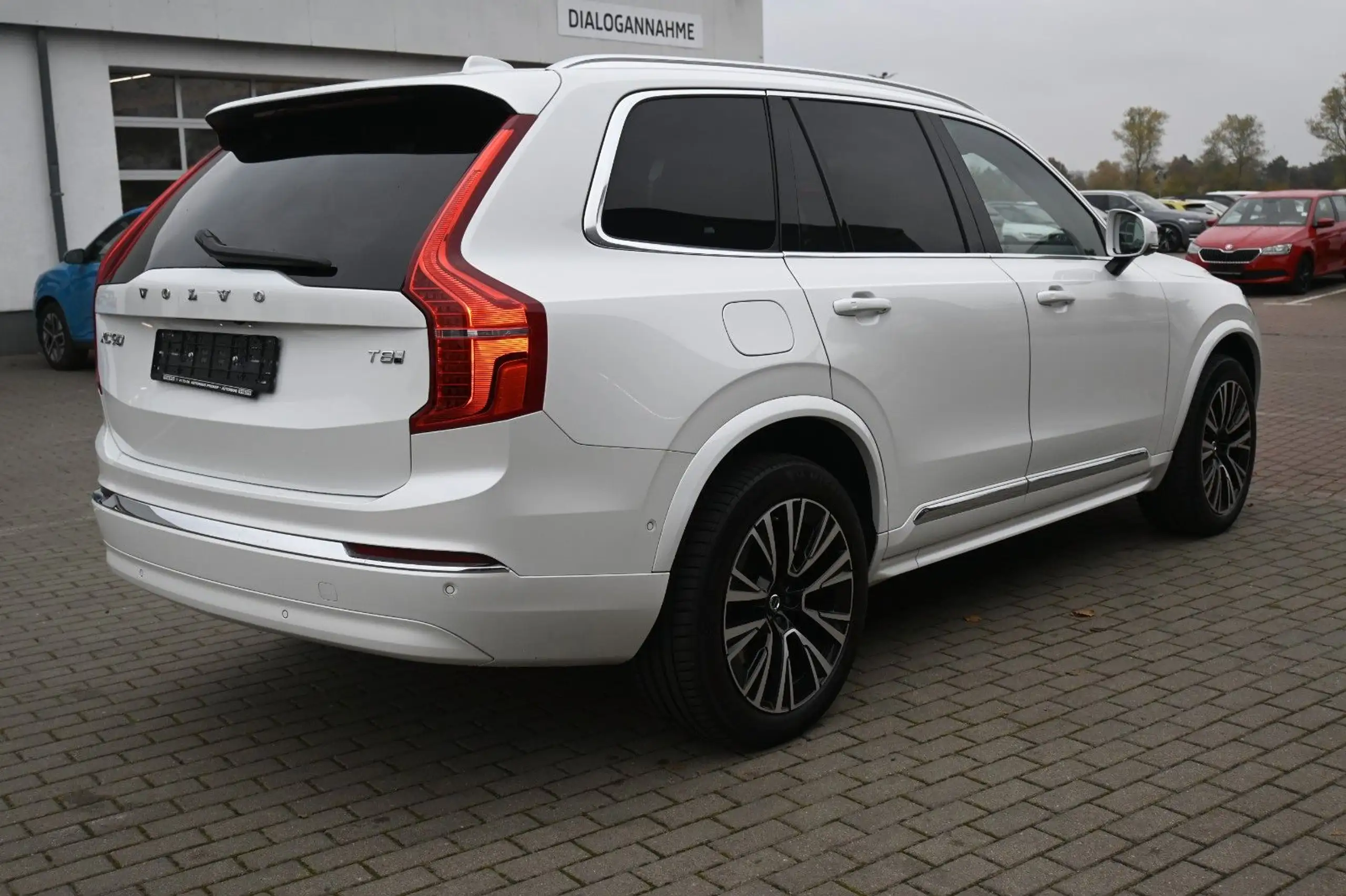 Volvo - XC90