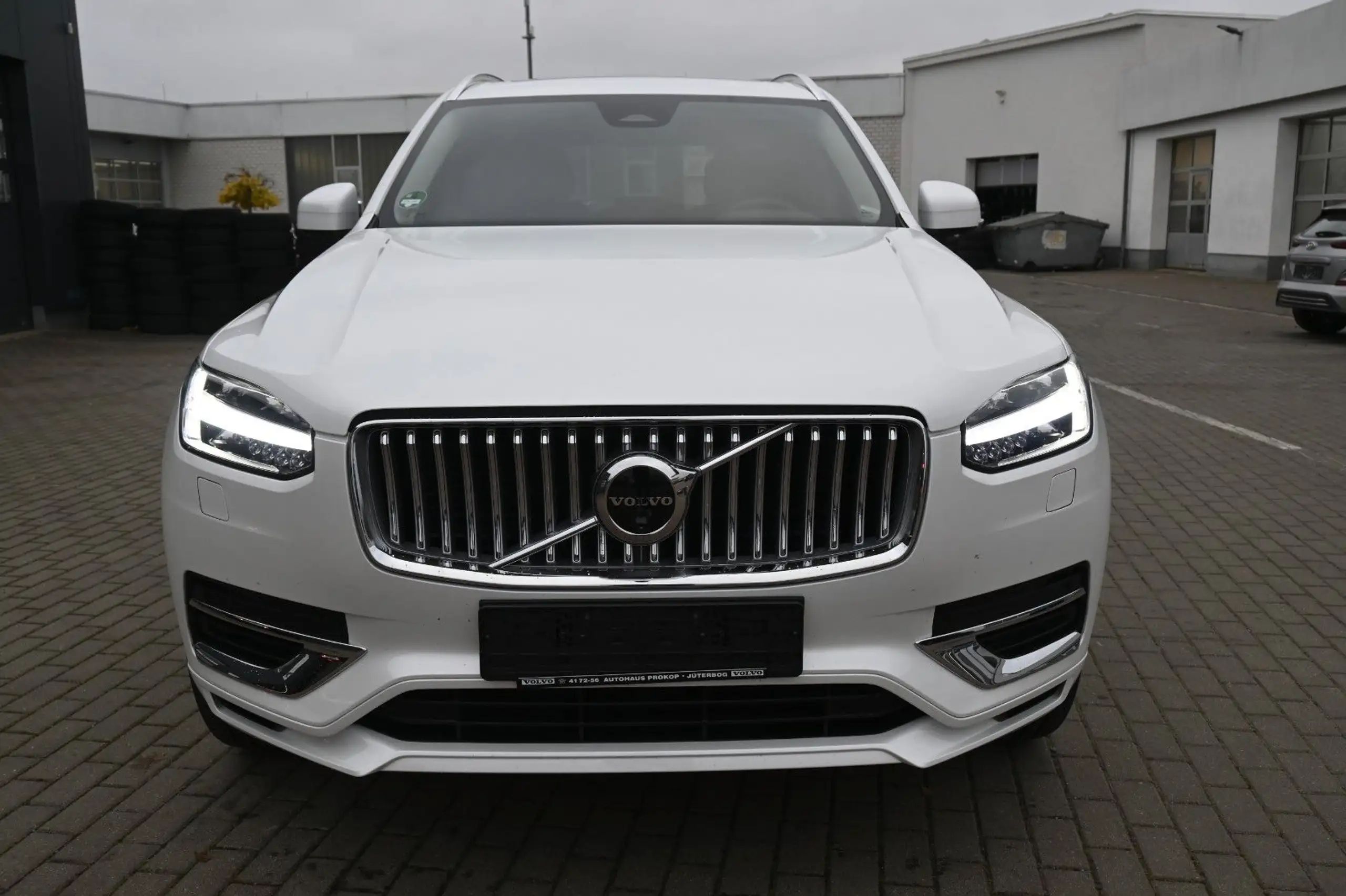 Volvo - XC90