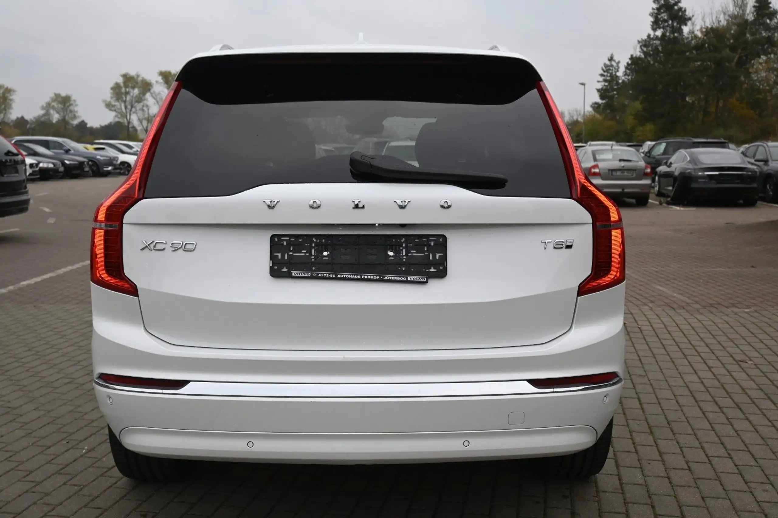 Volvo - XC90