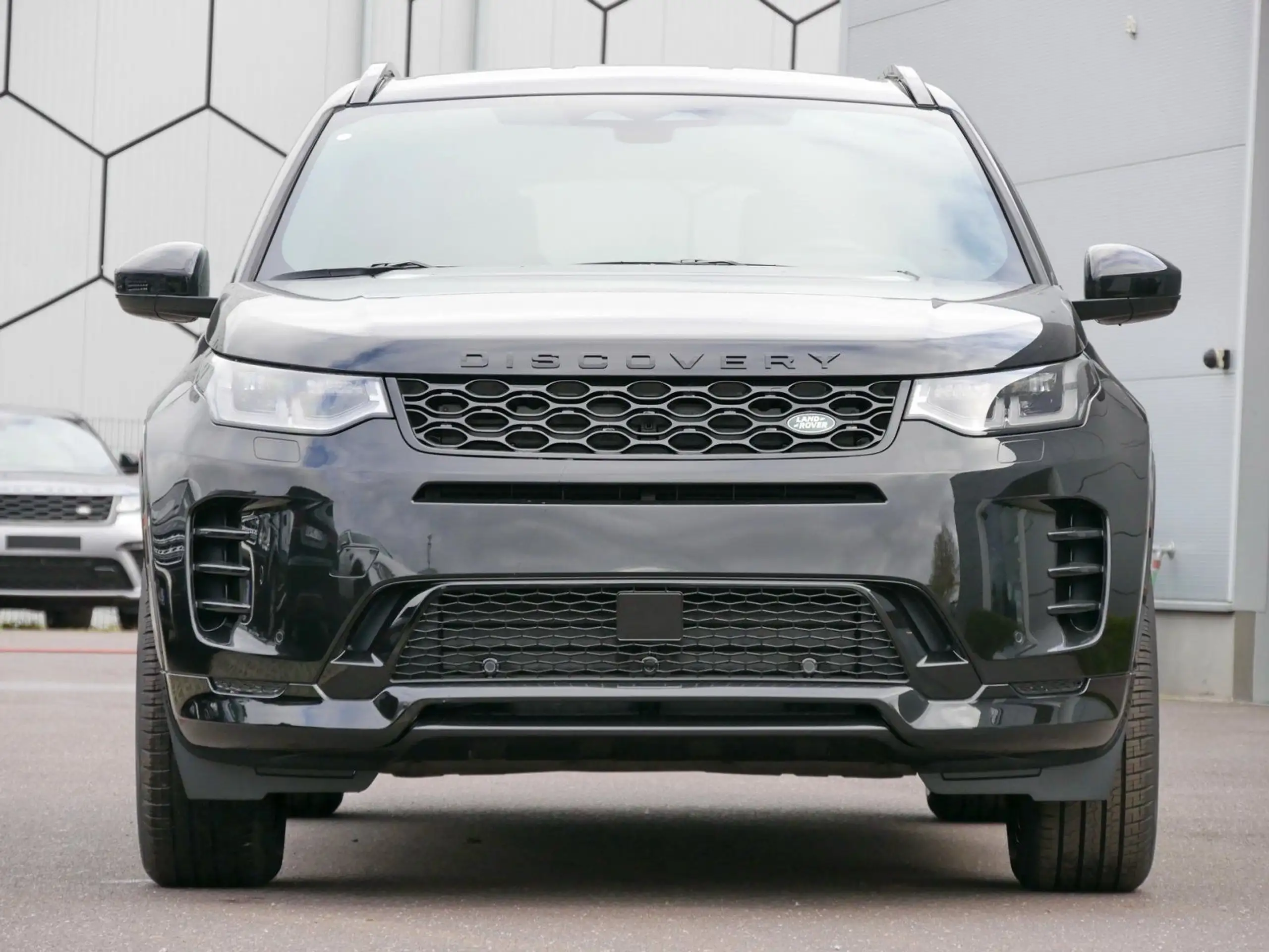 Land Rover - Discovery Sport