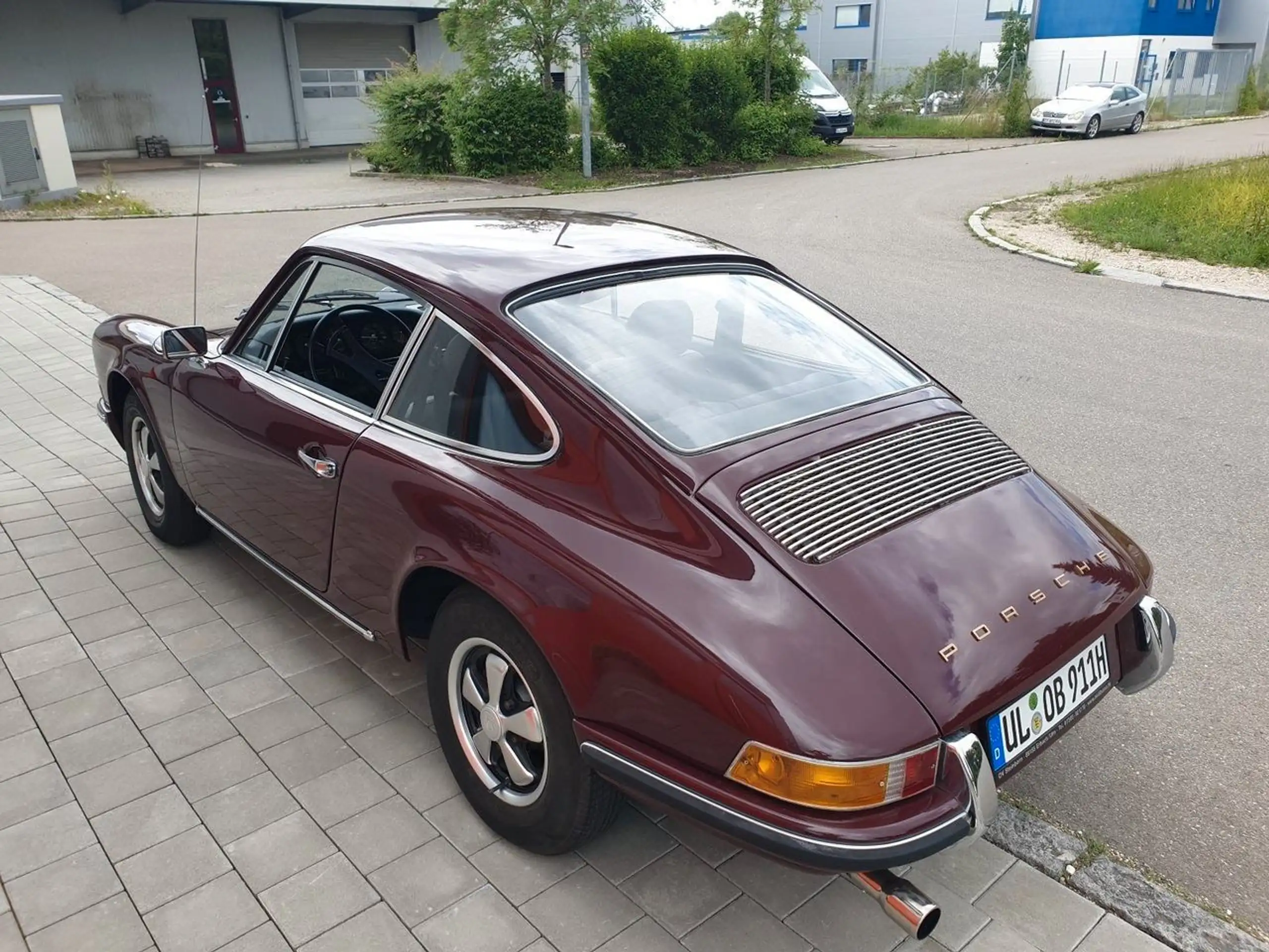 Porsche - 912