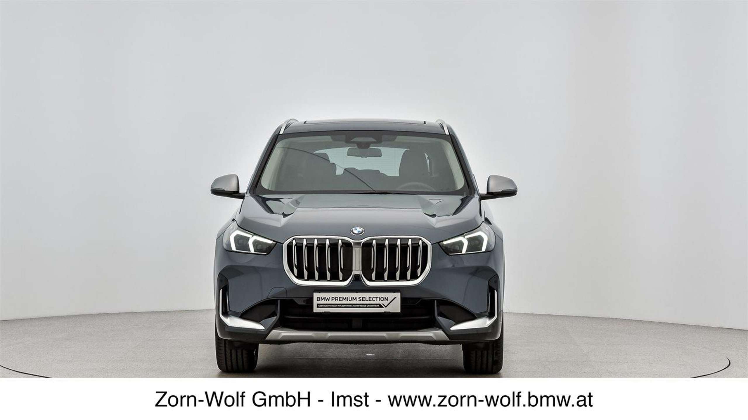 BMW - X1