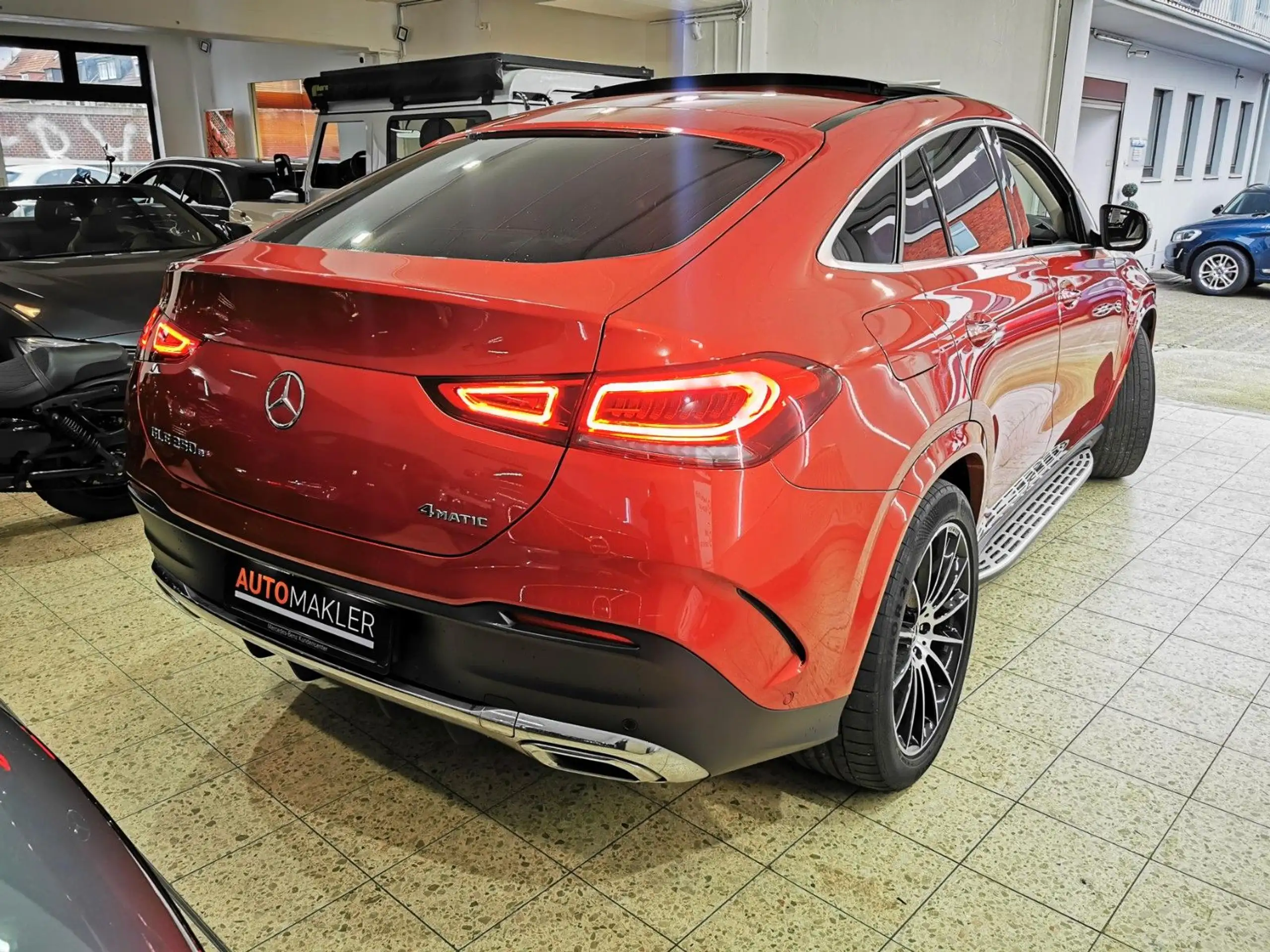 Mercedes-Benz - GLE 350