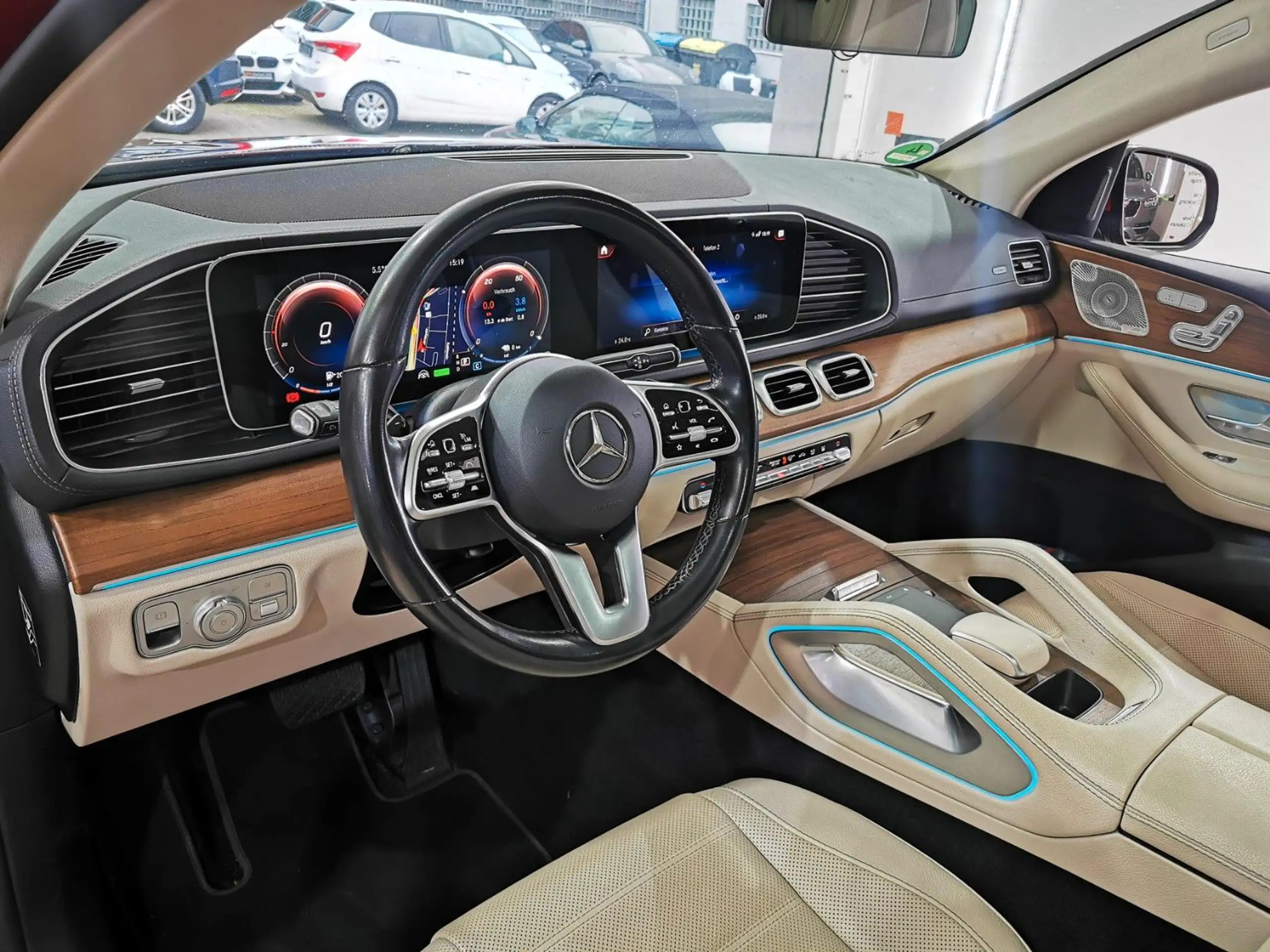 Mercedes-Benz - GLE 350