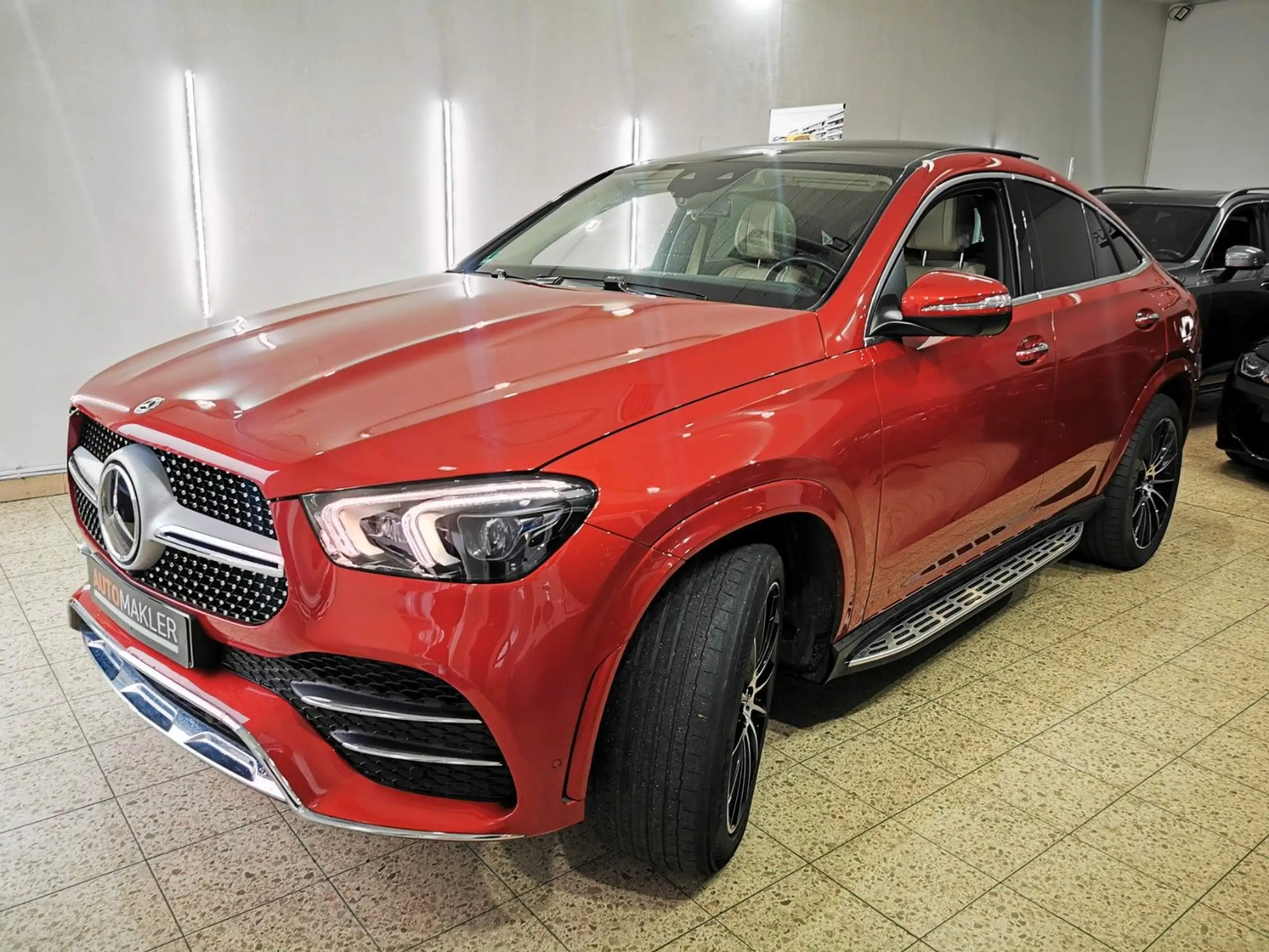 Mercedes-Benz - GLE 350