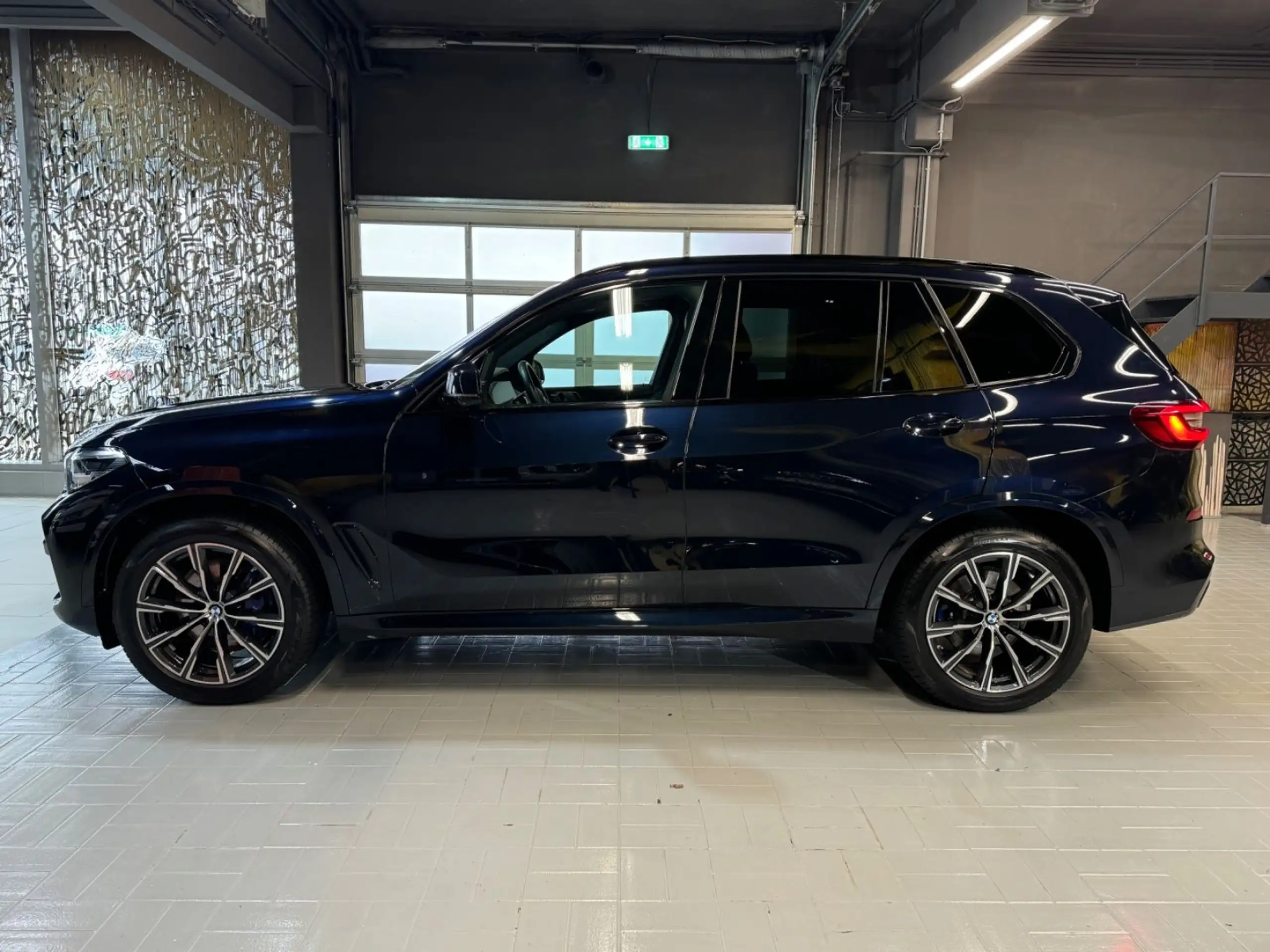 BMW - X5