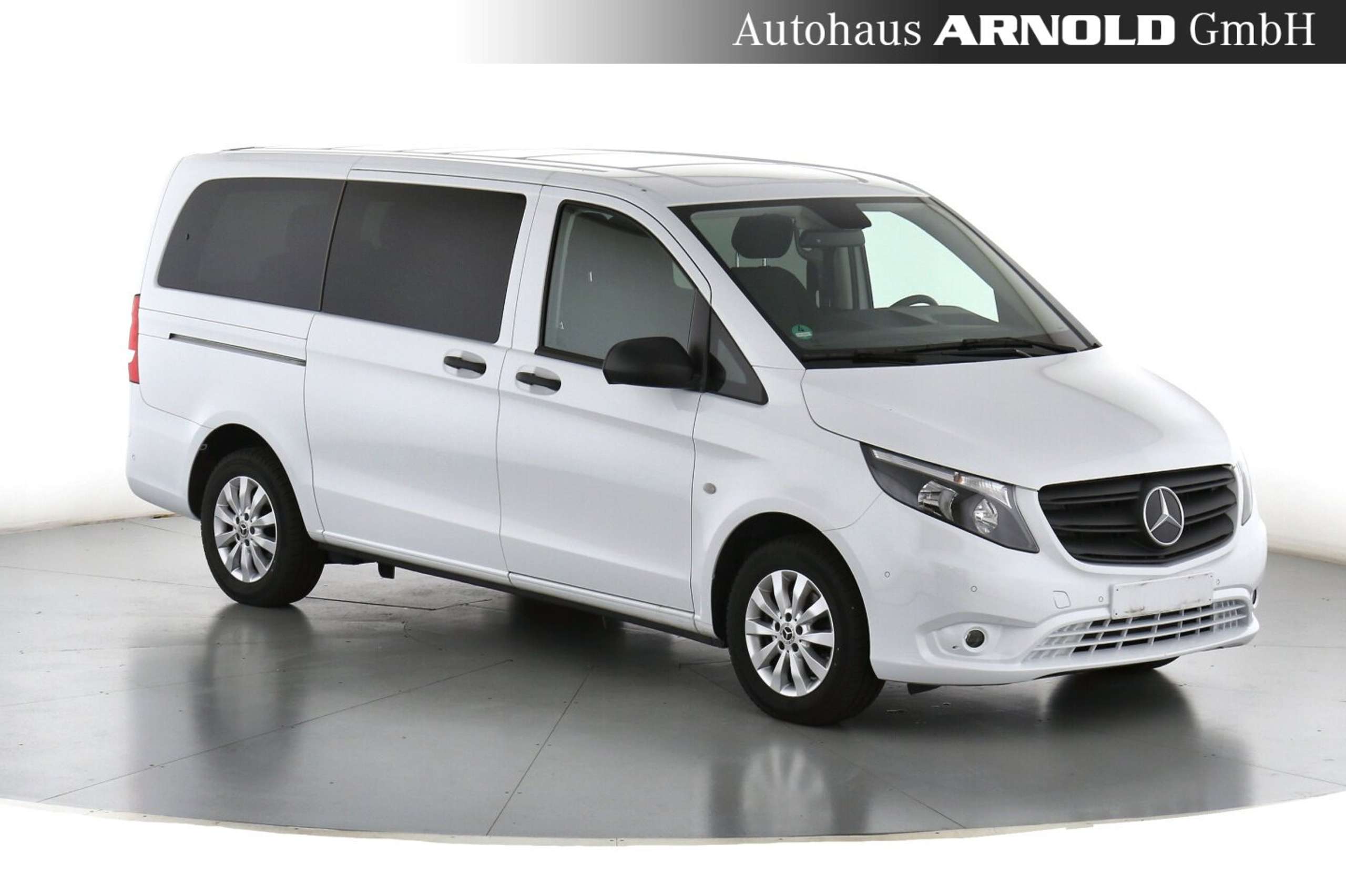 Mercedes-Benz - Vito