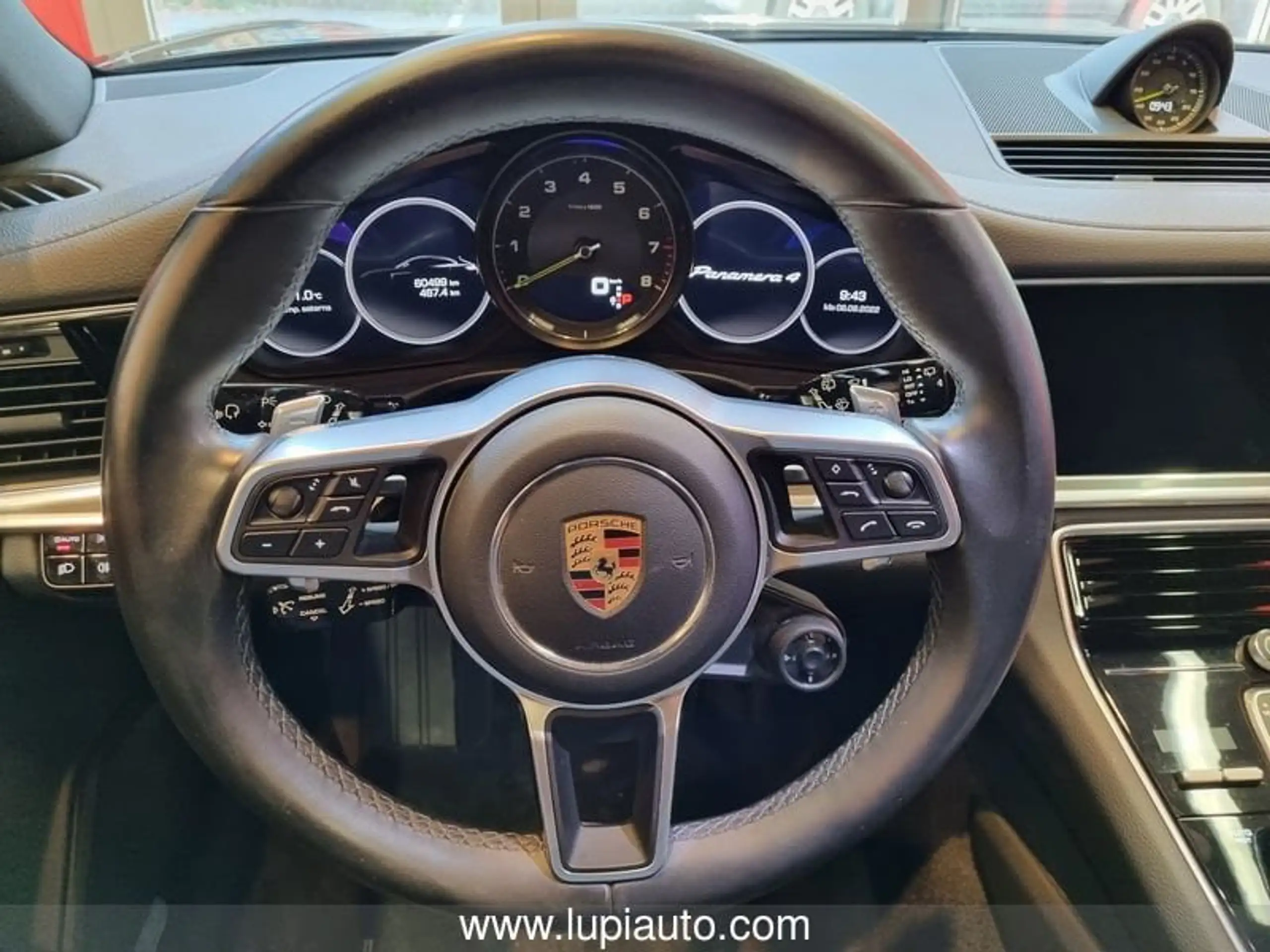 Porsche - Panamera