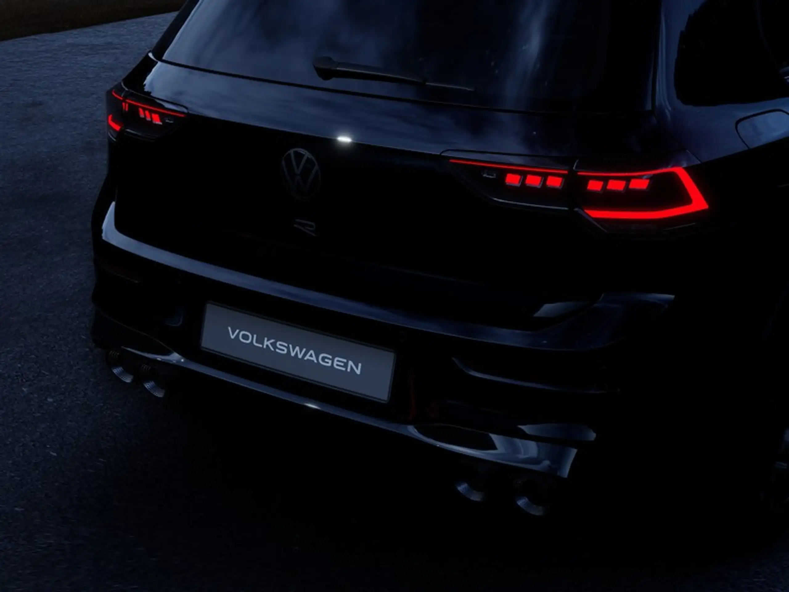 Volkswagen - Golf R