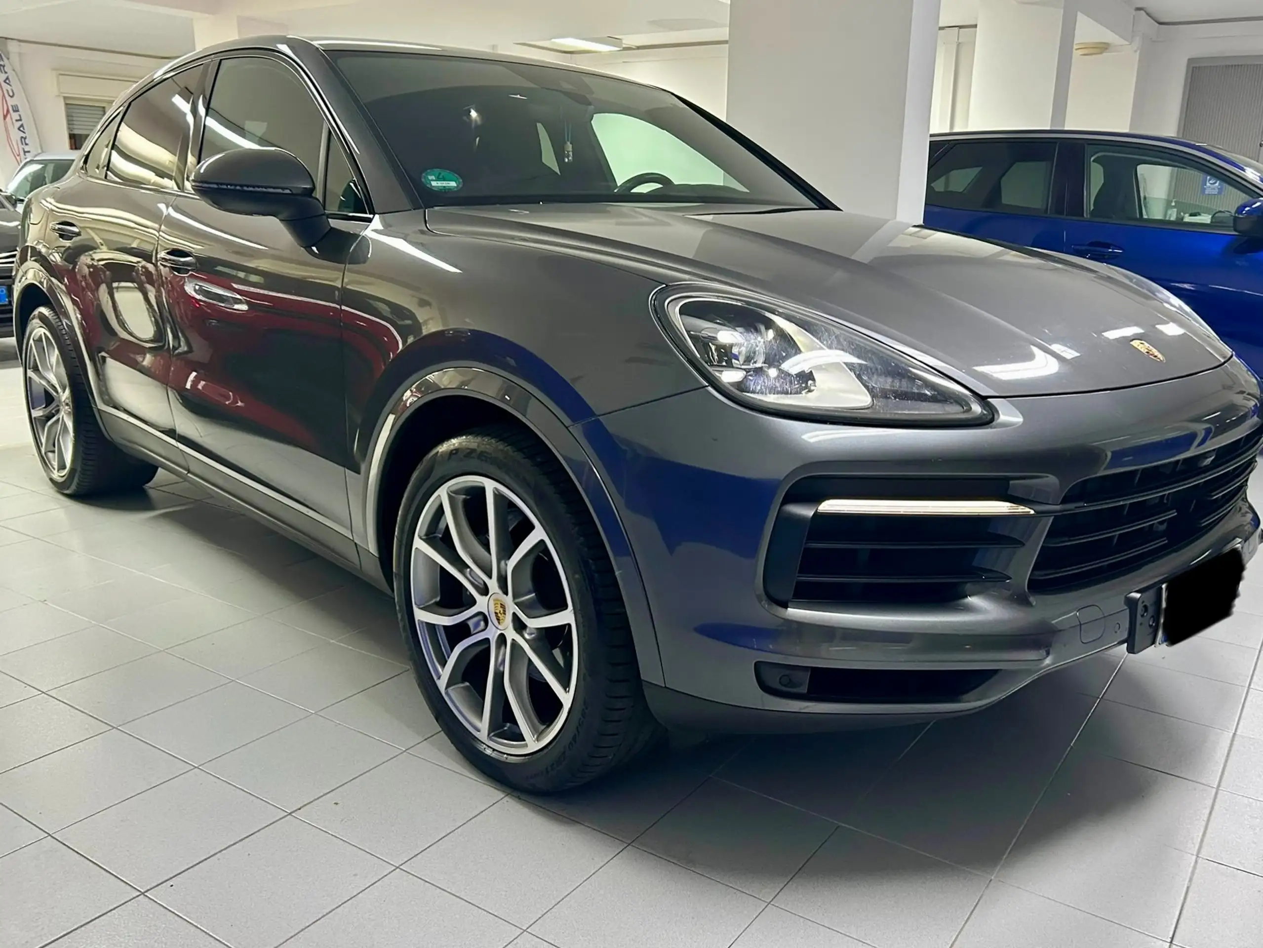 Porsche - Cayenne