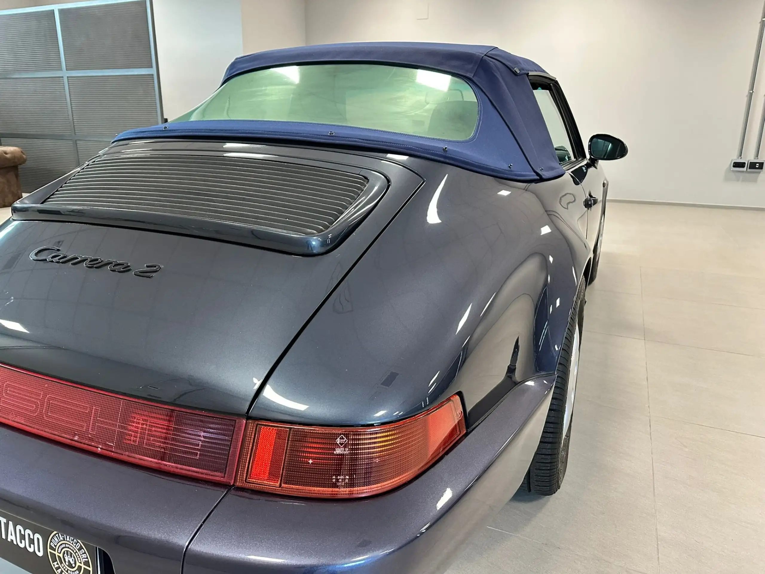 Porsche - 964