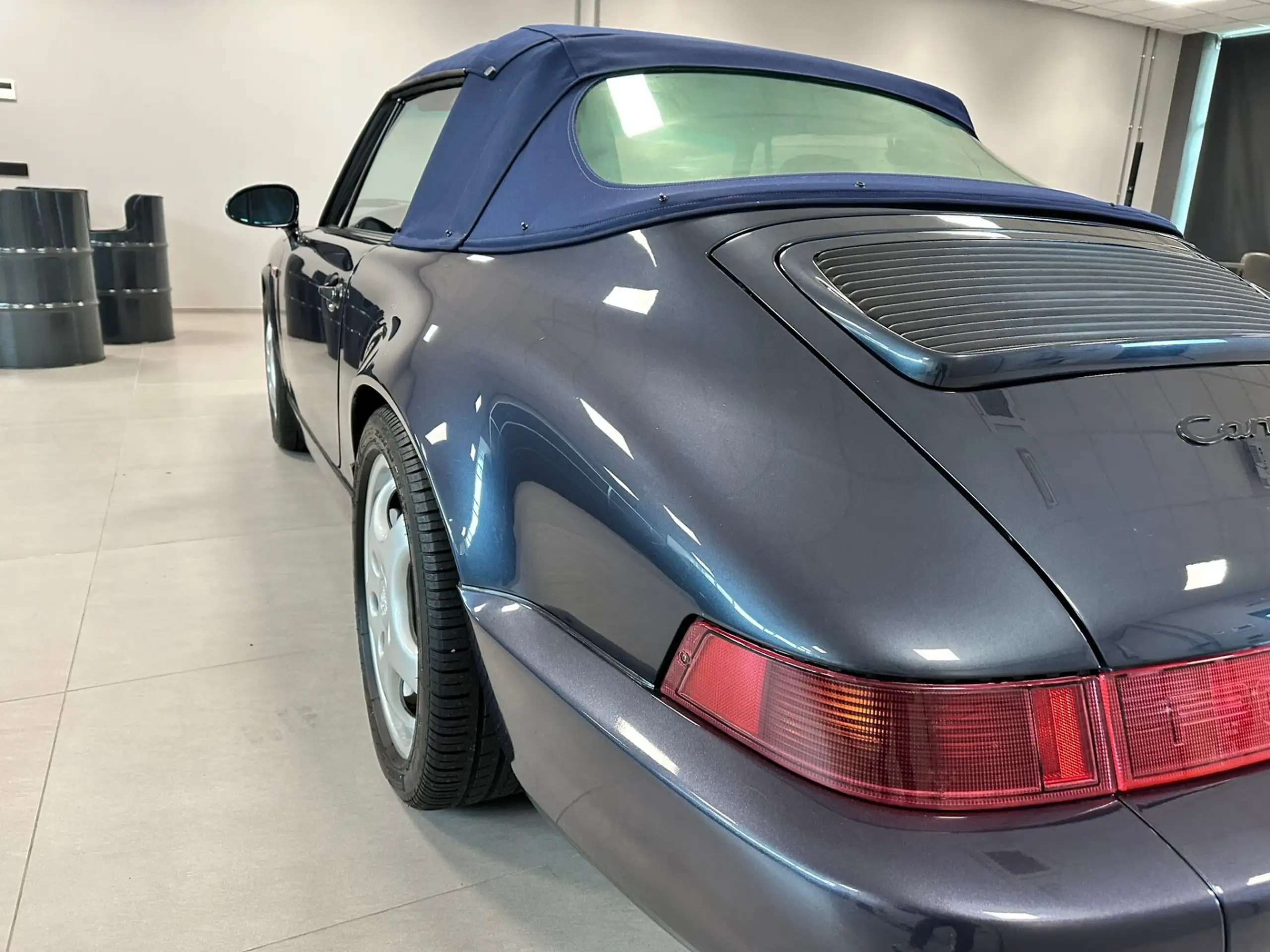 Porsche - 964