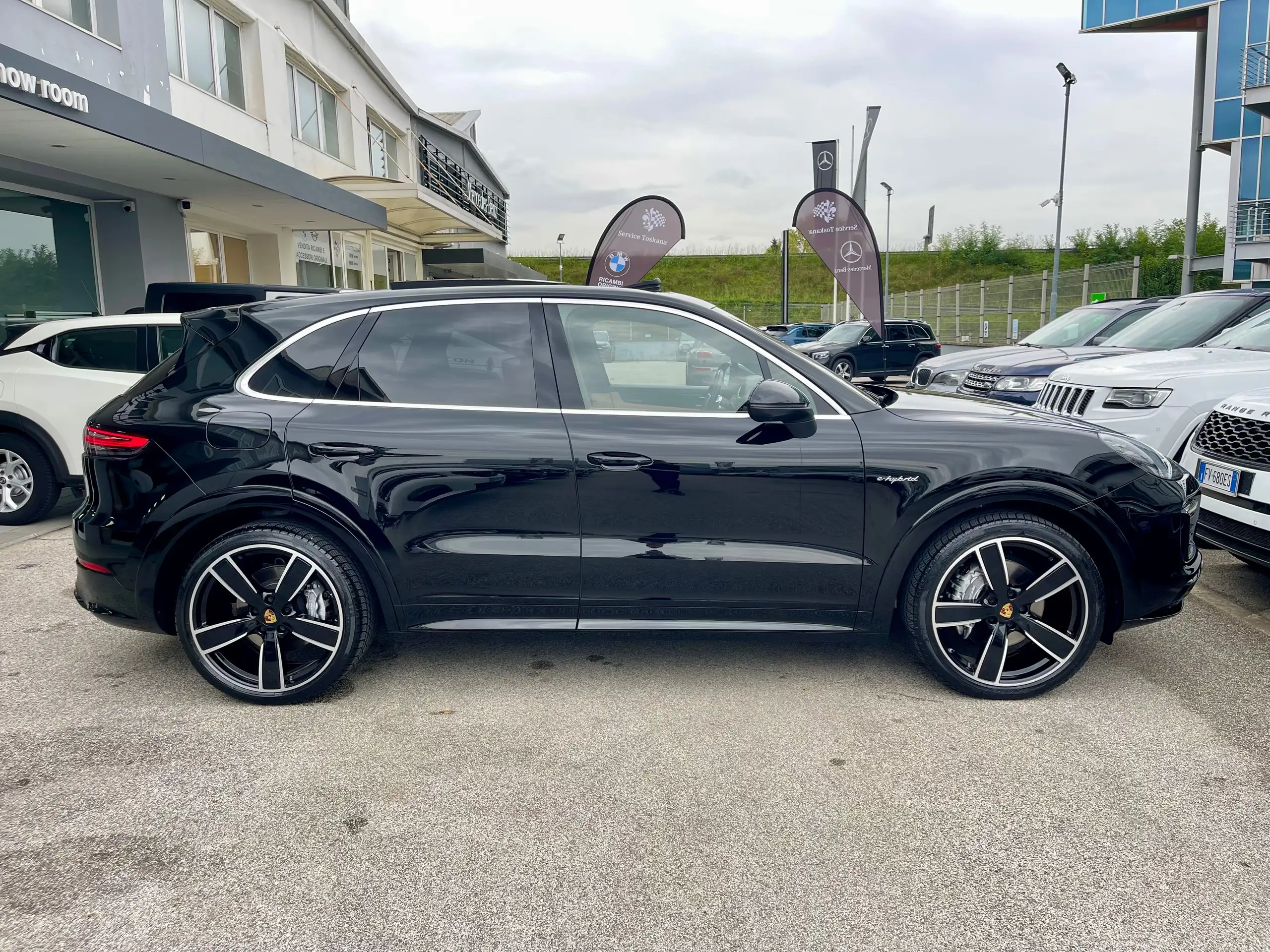 Porsche - Cayenne