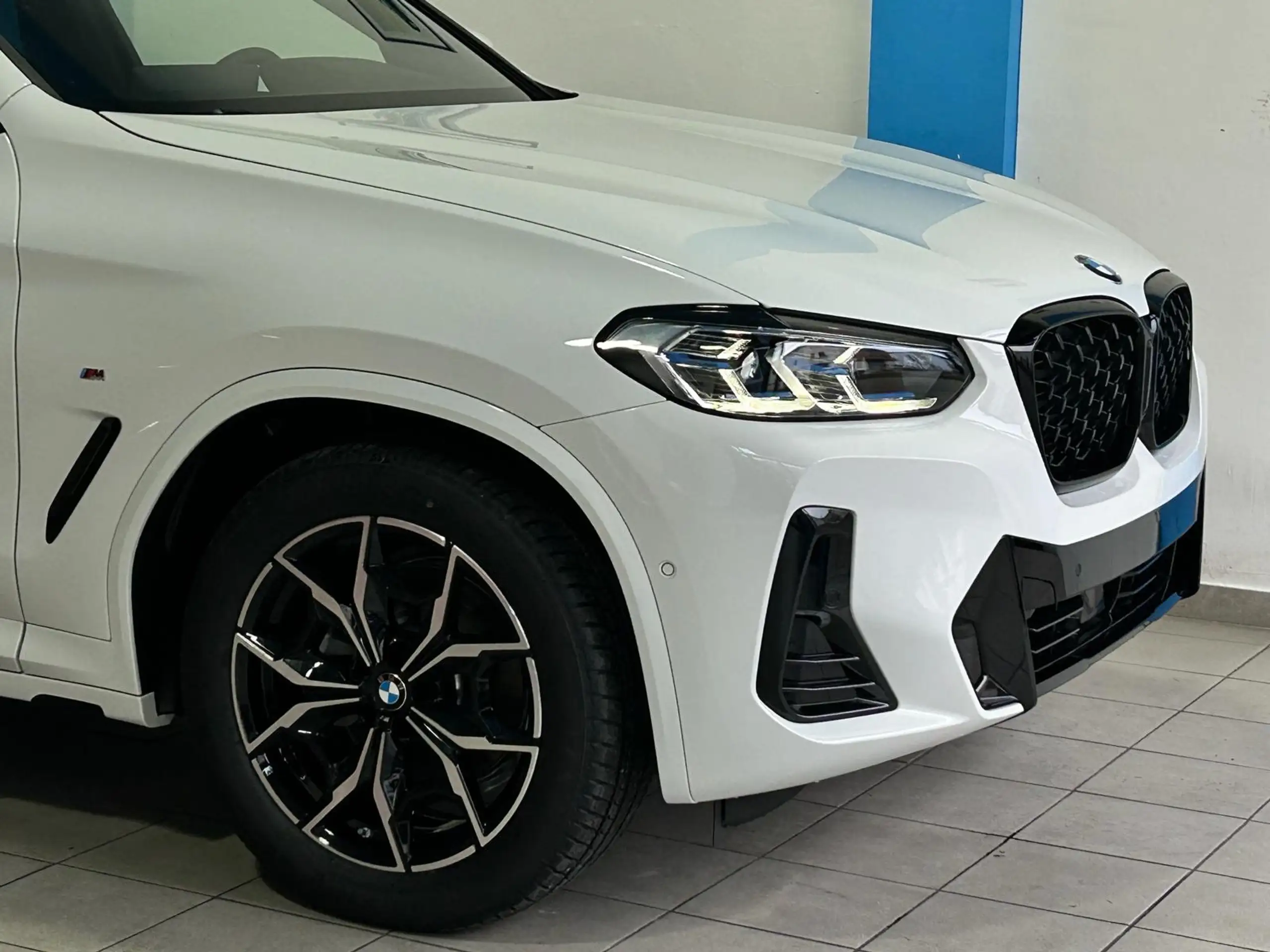 BMW - X4