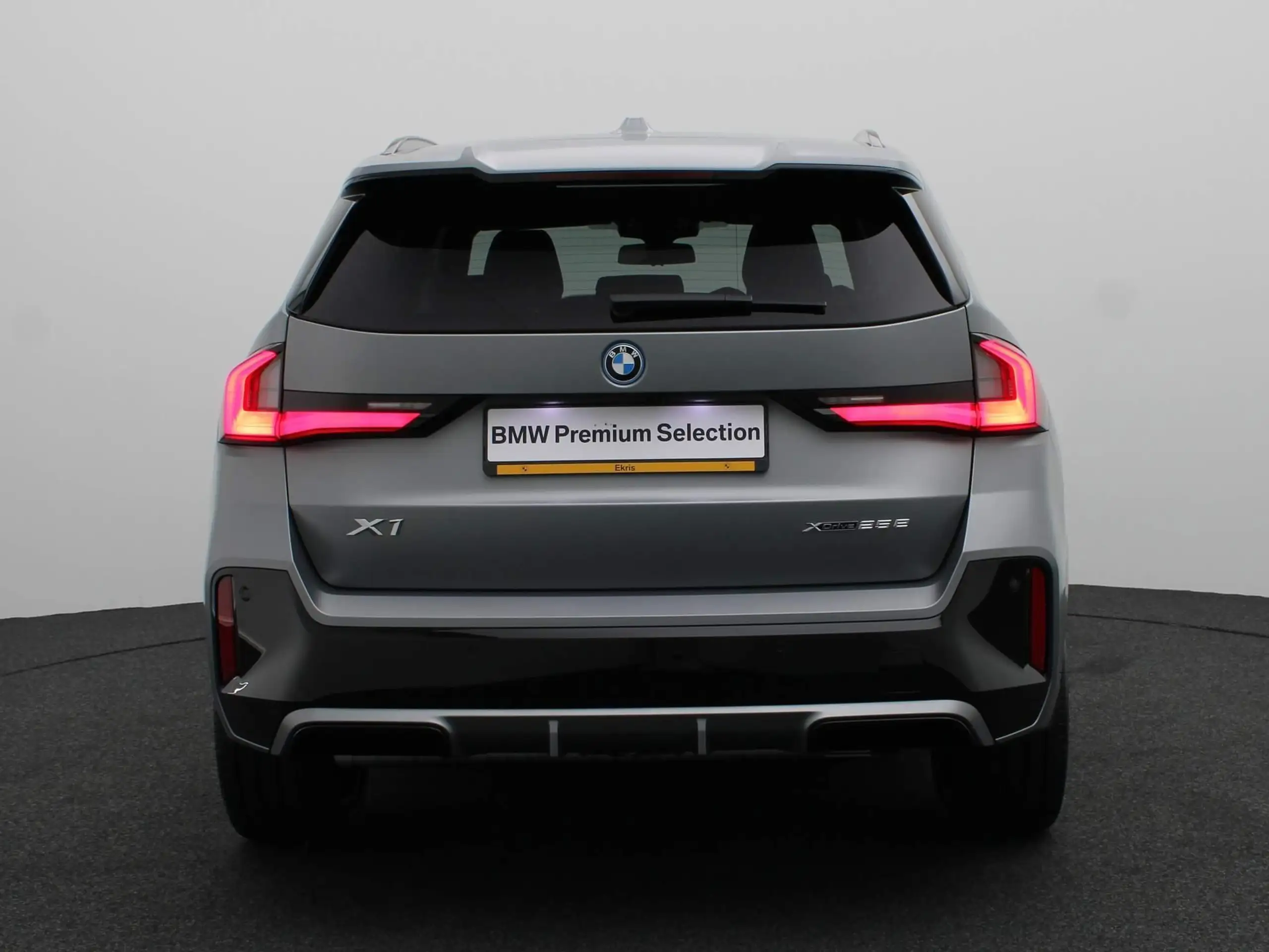 BMW - X1