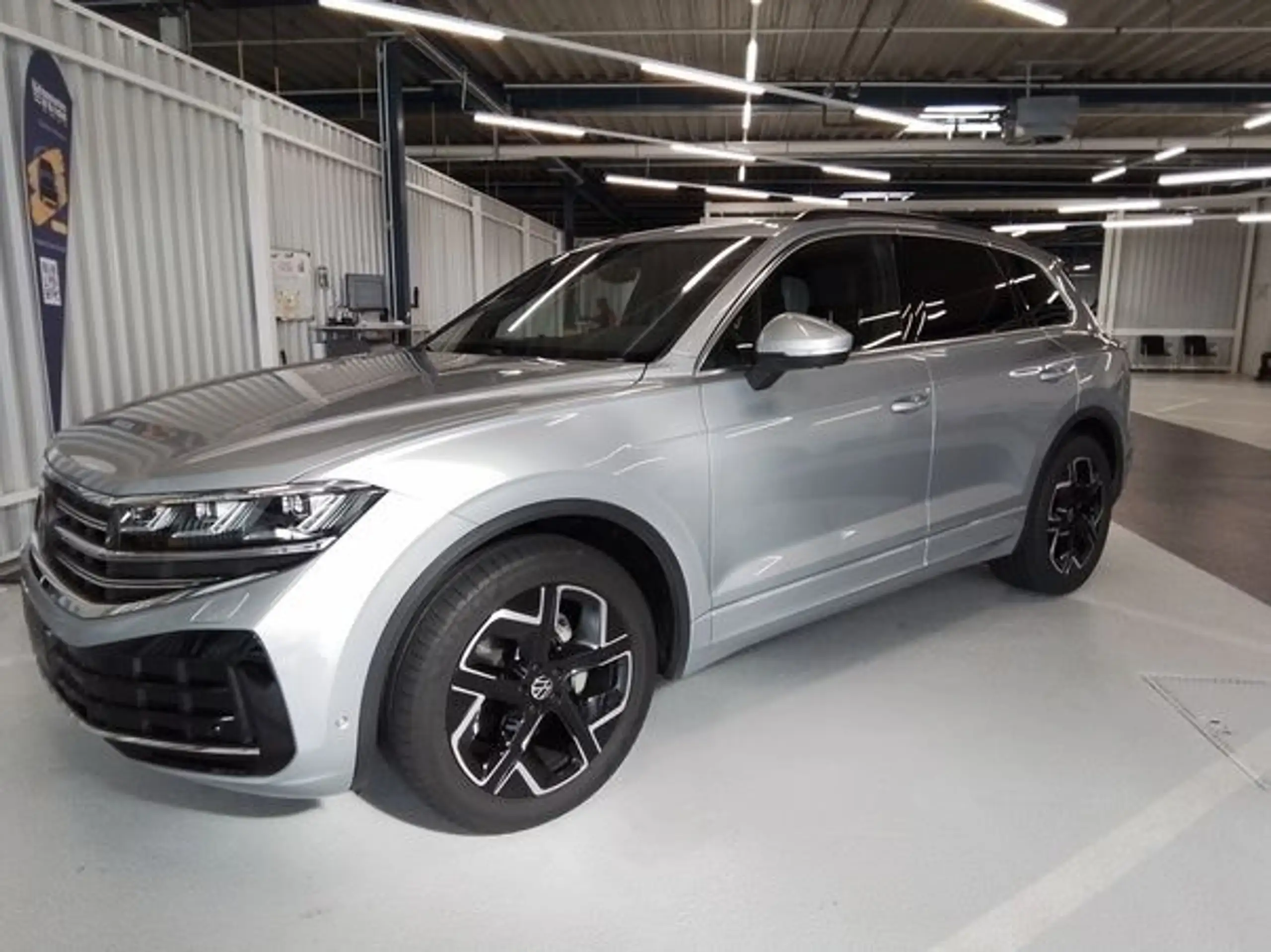 Volkswagen - Touareg