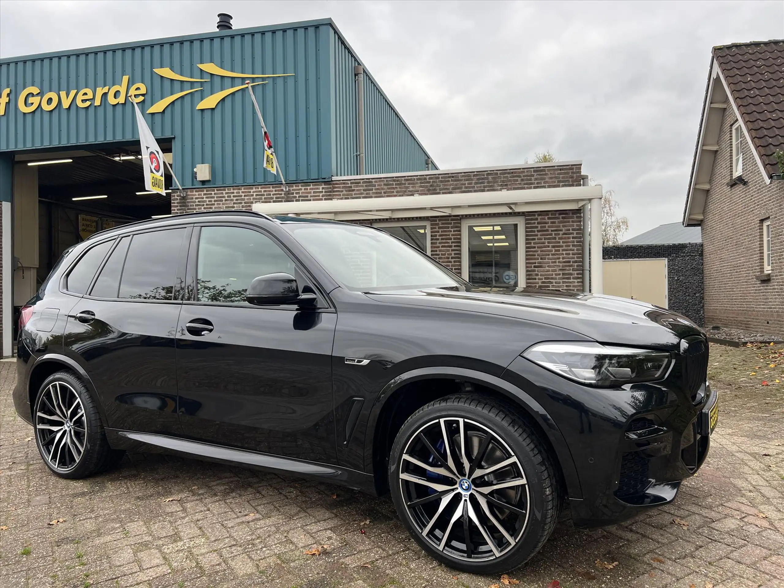 BMW - X5