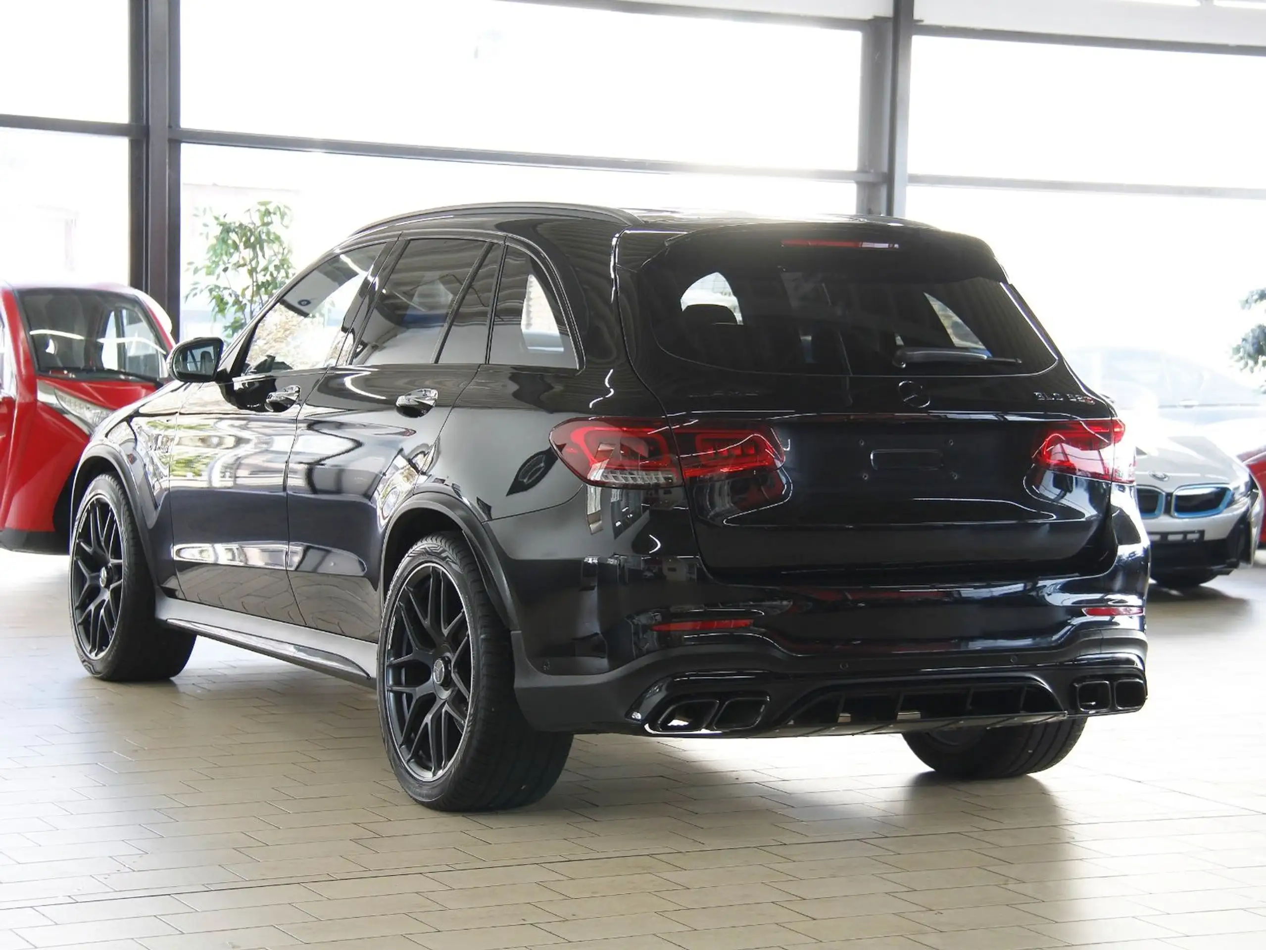 Mercedes-Benz - GLC 63 AMG