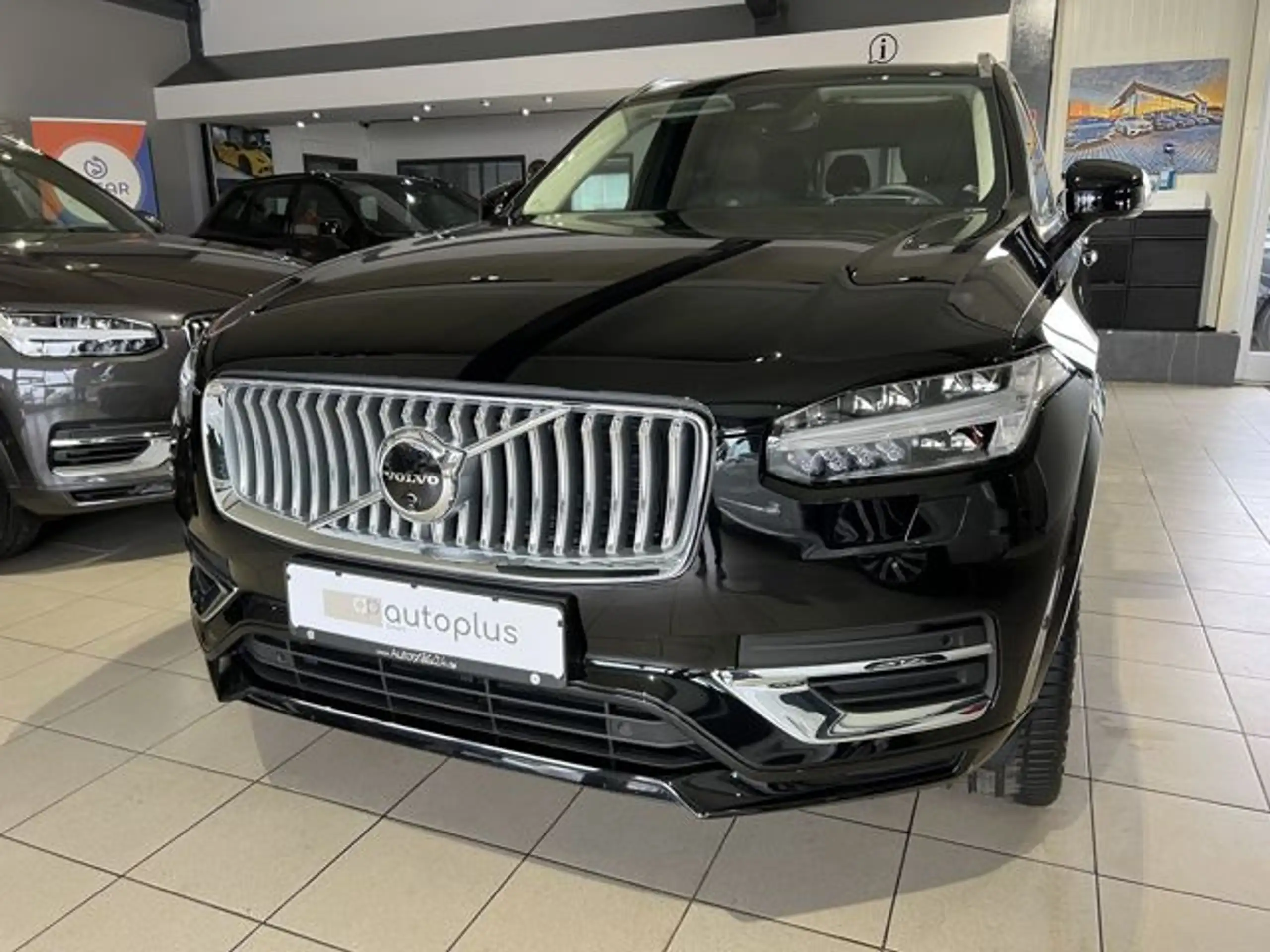 Volvo - XC90