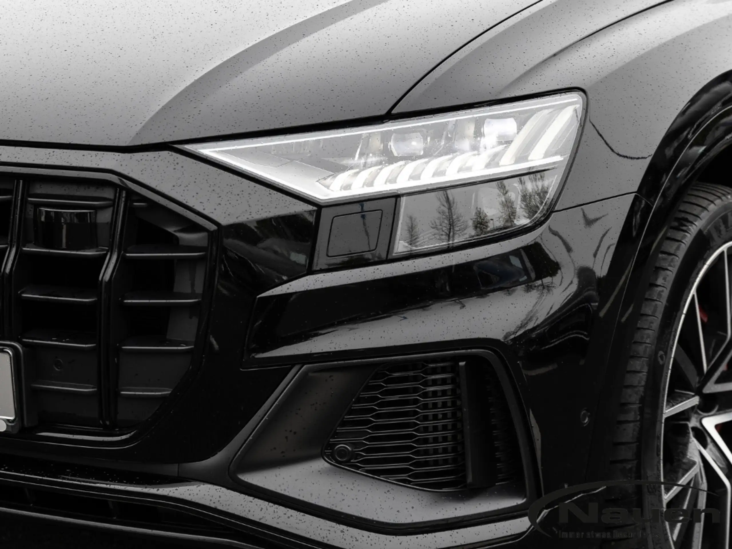 Audi - SQ8