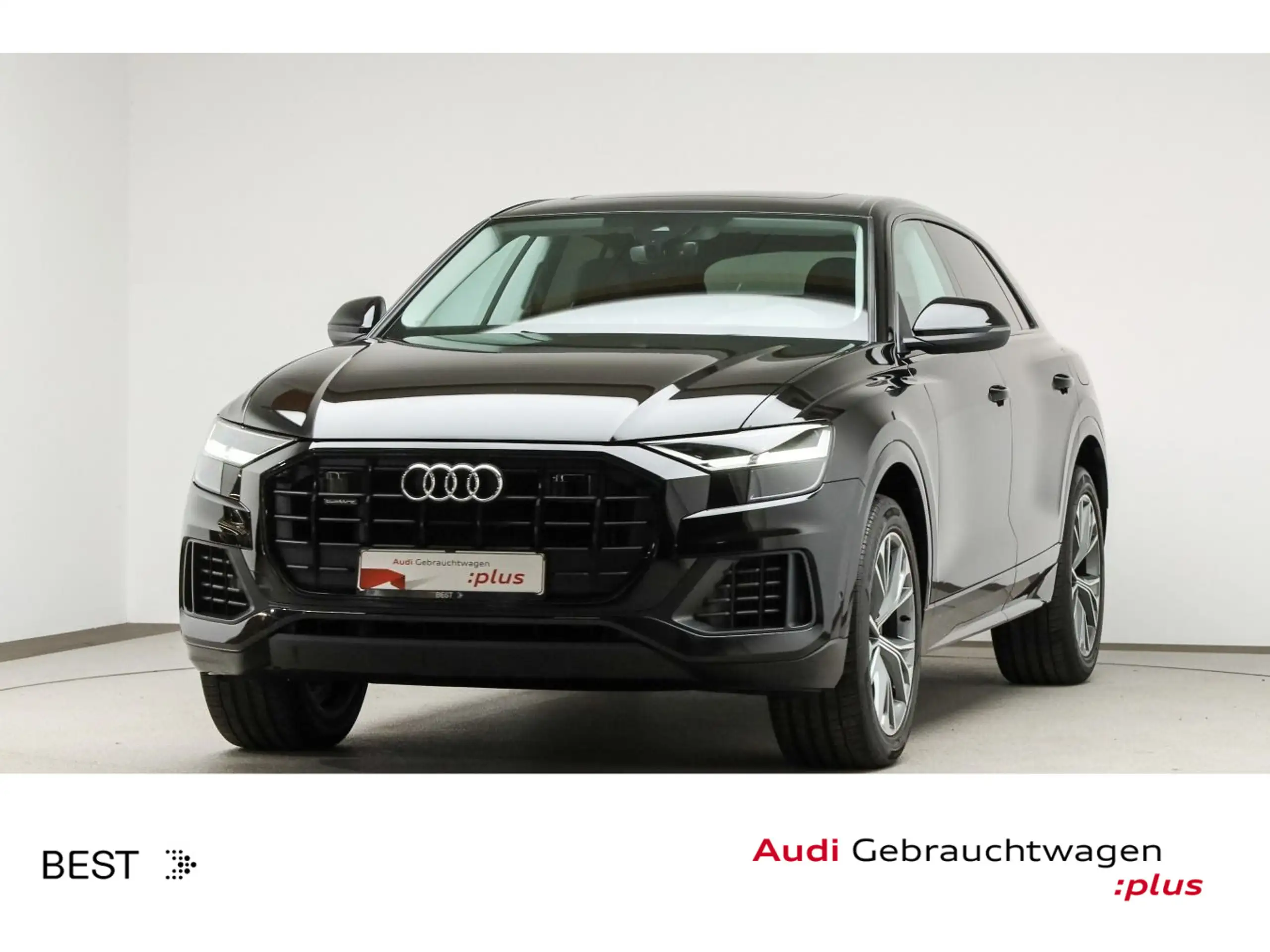 Audi - Q8