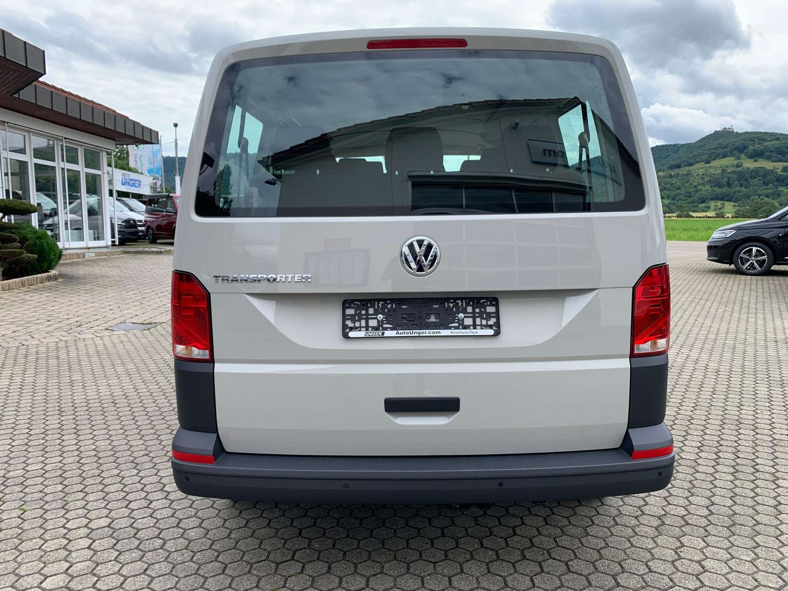 Volkswagen - T6.1 Transporter