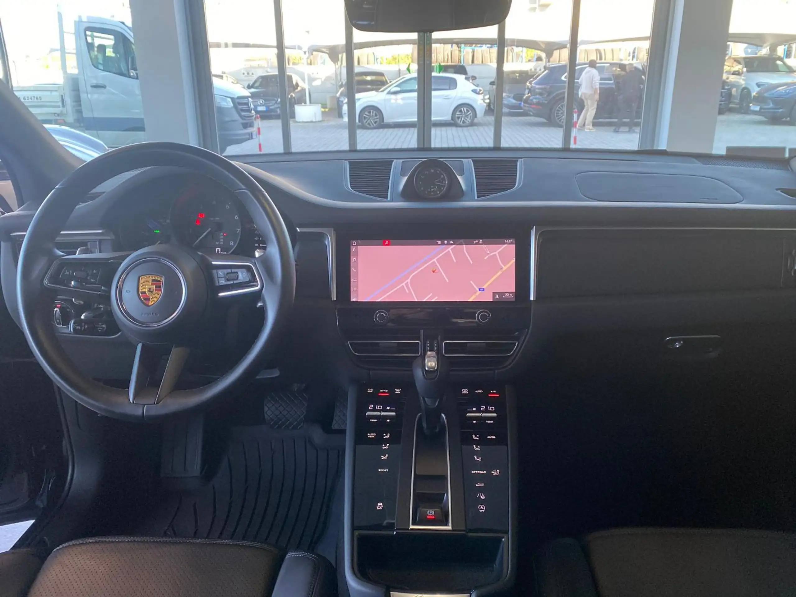 Porsche - Macan