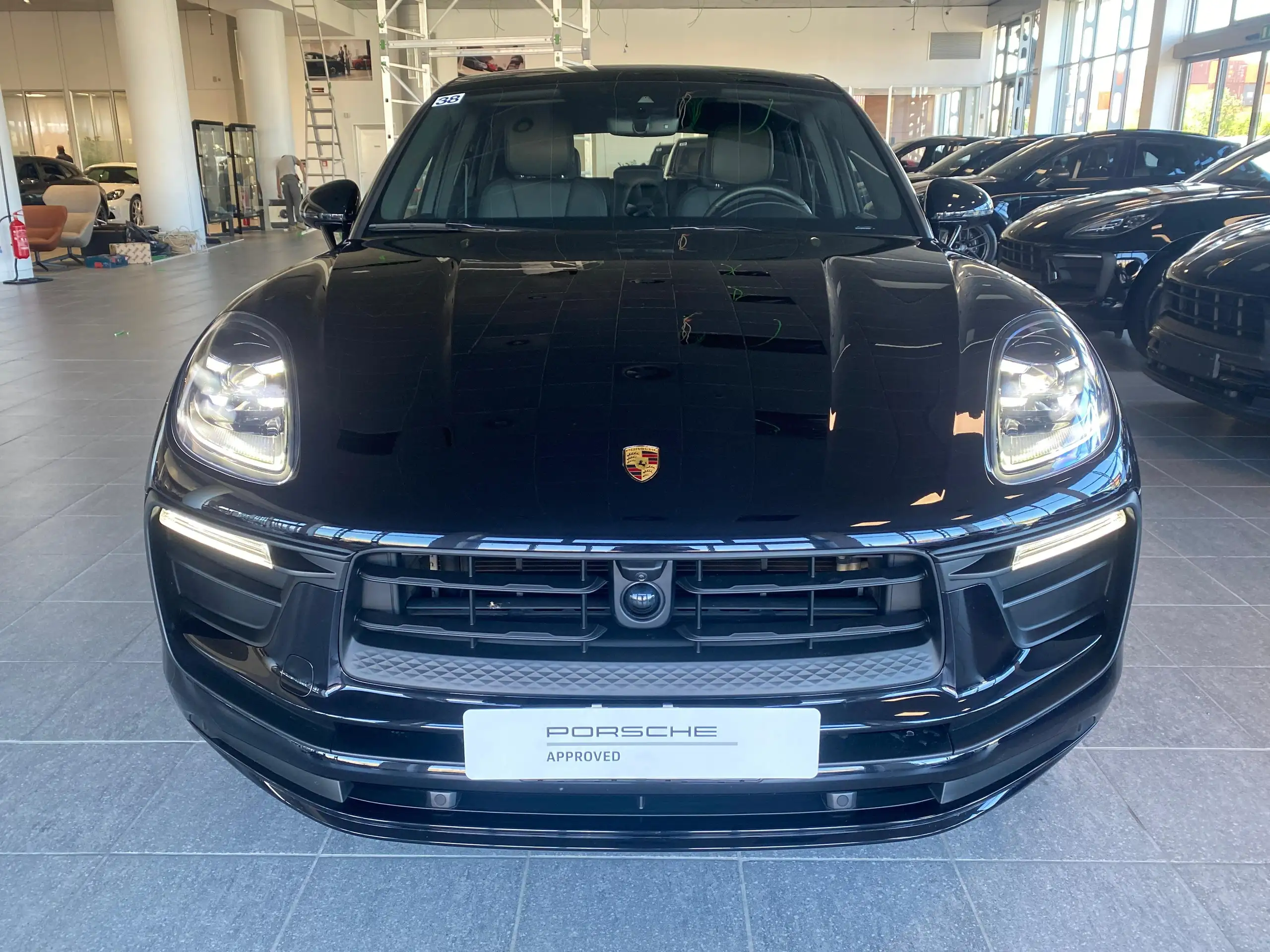 Porsche - Macan