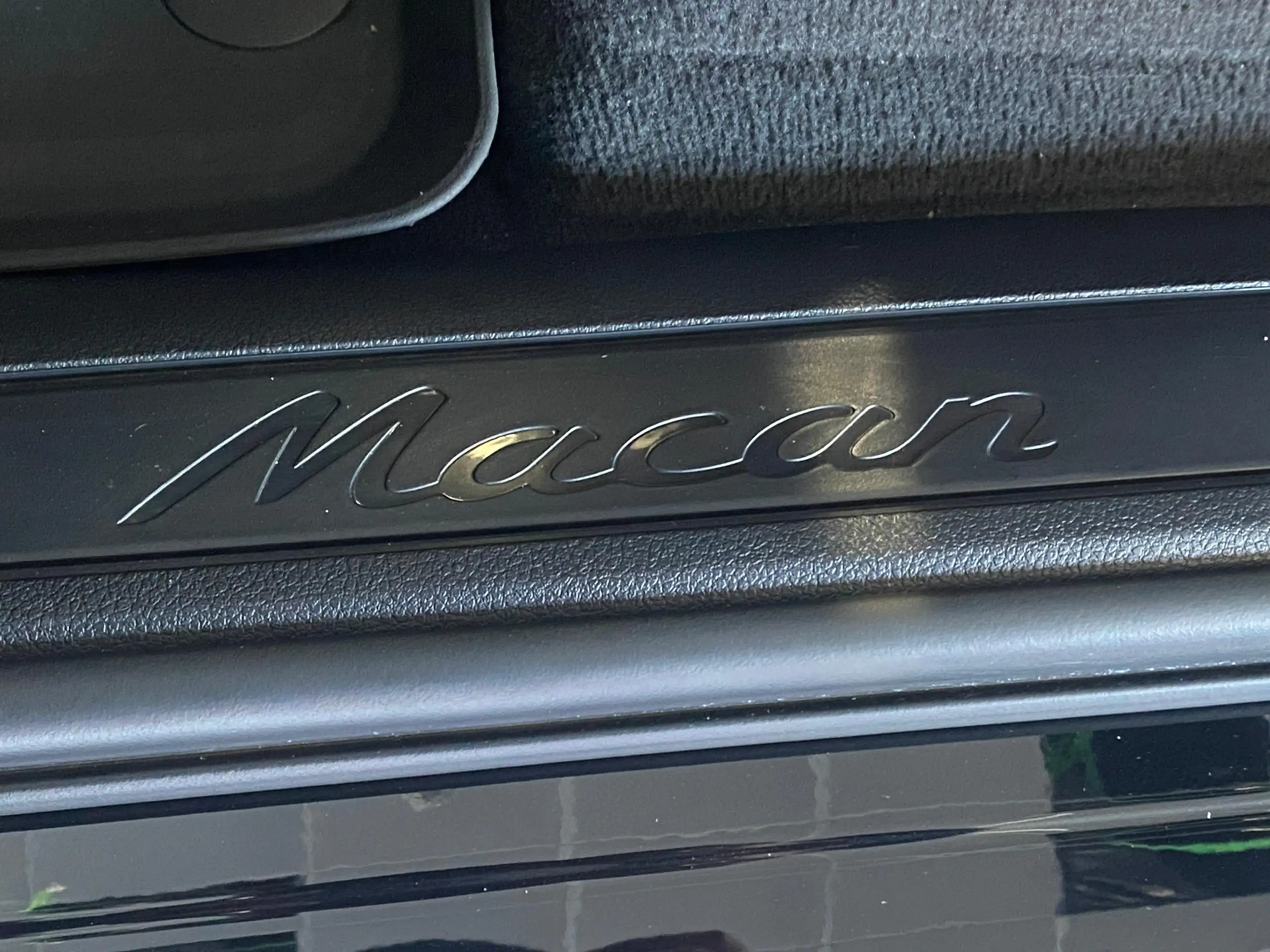 Porsche - Macan