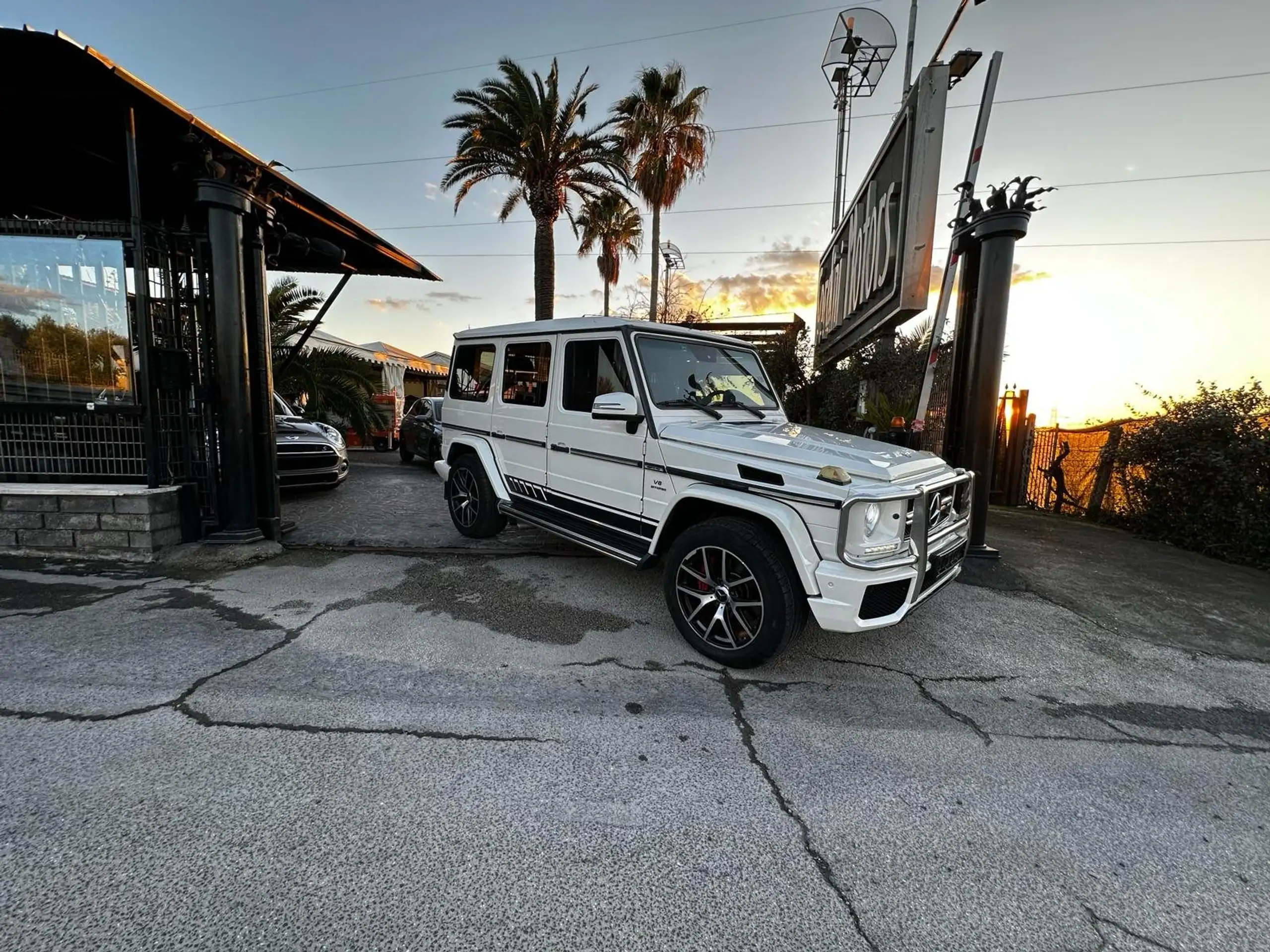 Mercedes-Benz - G 63 AMG