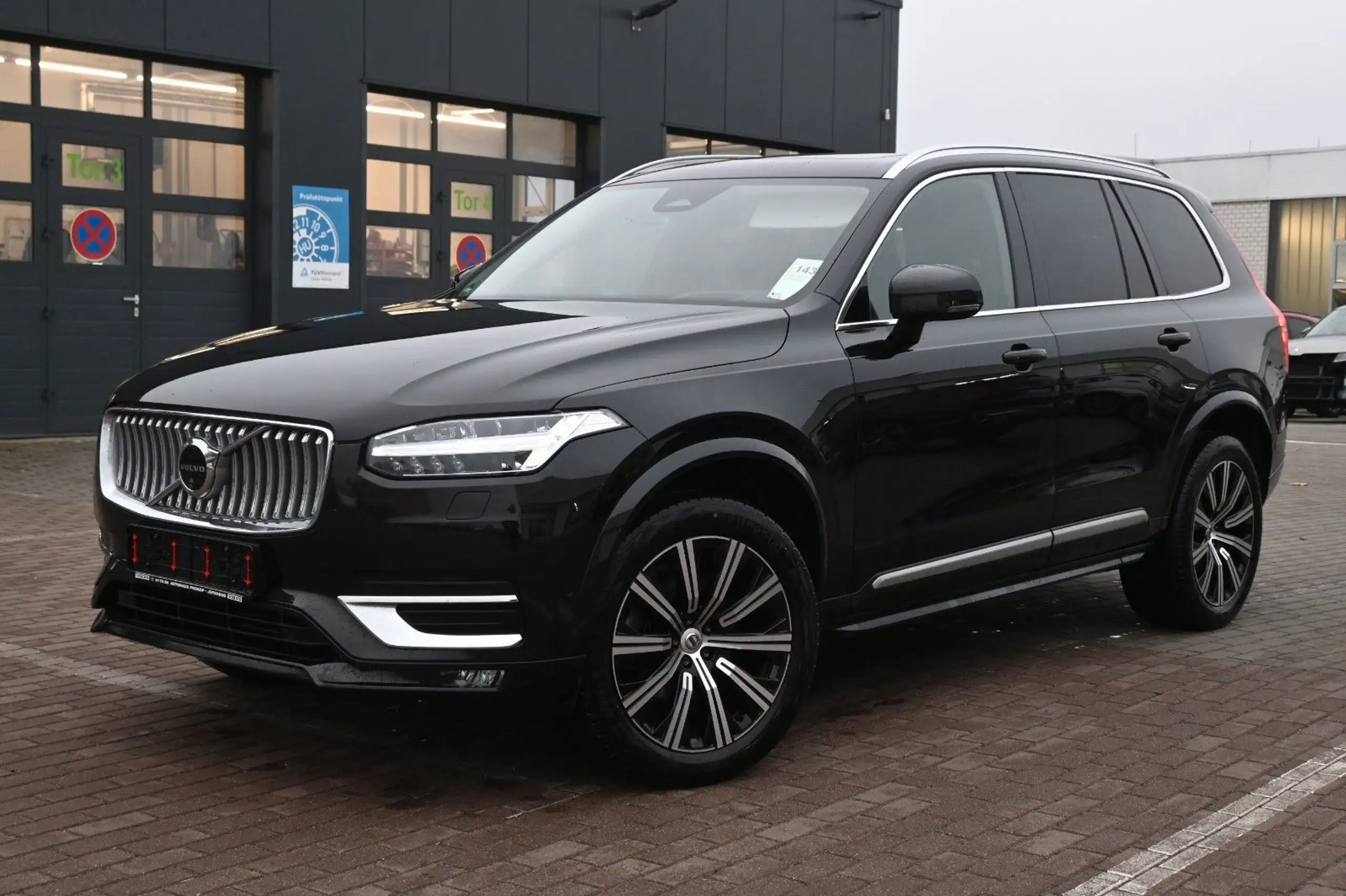 Volvo - XC90