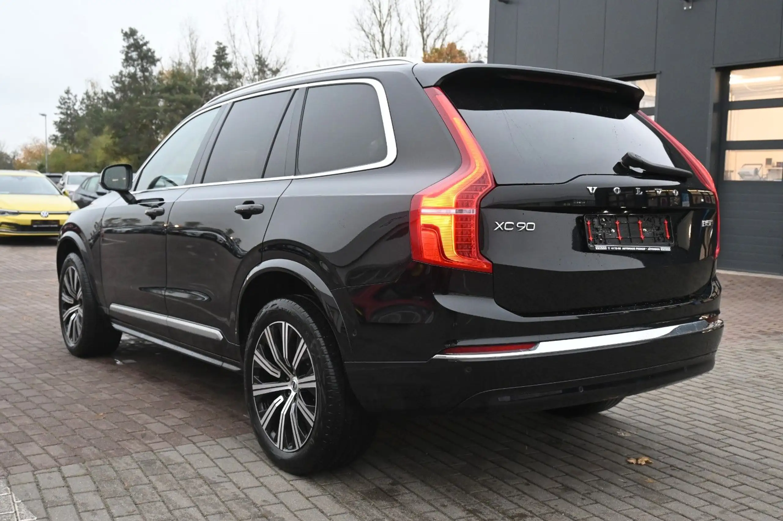 Volvo - XC90