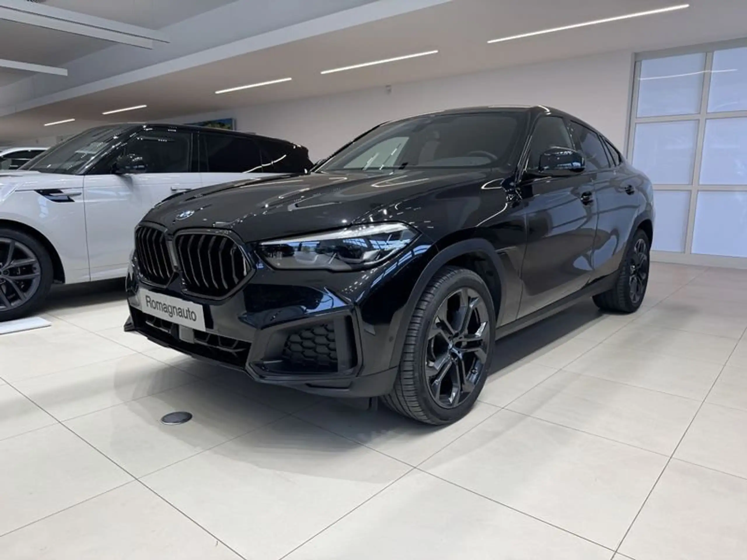 BMW - X6