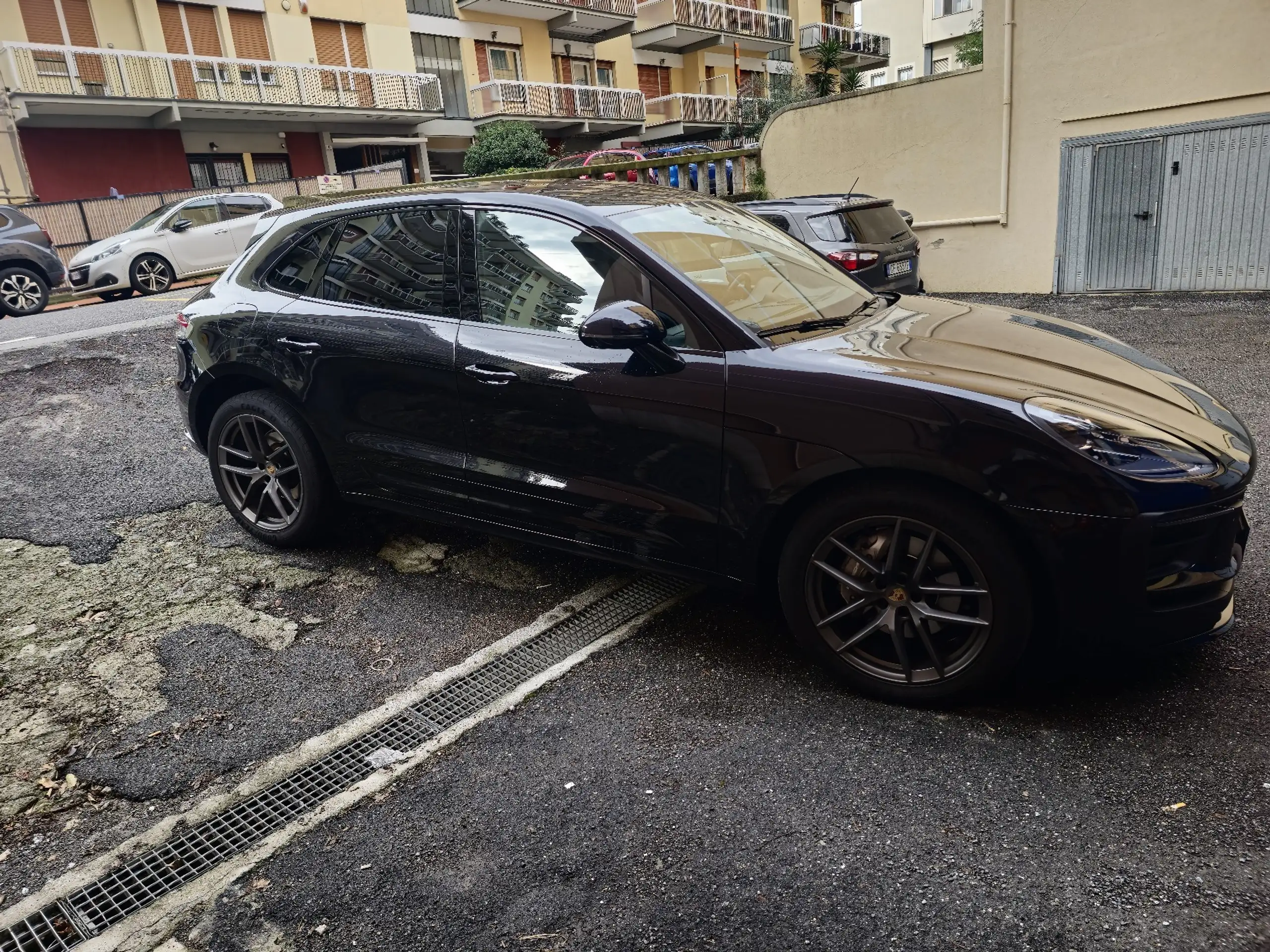 Porsche - Macan