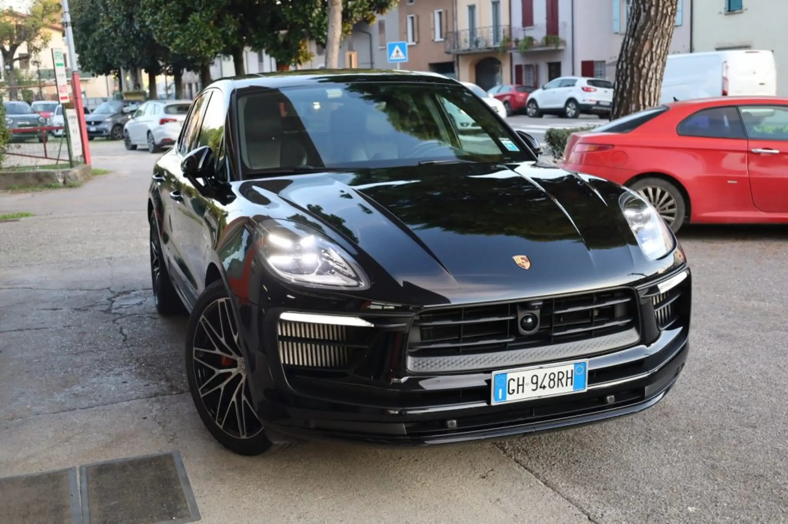 Porsche - Macan